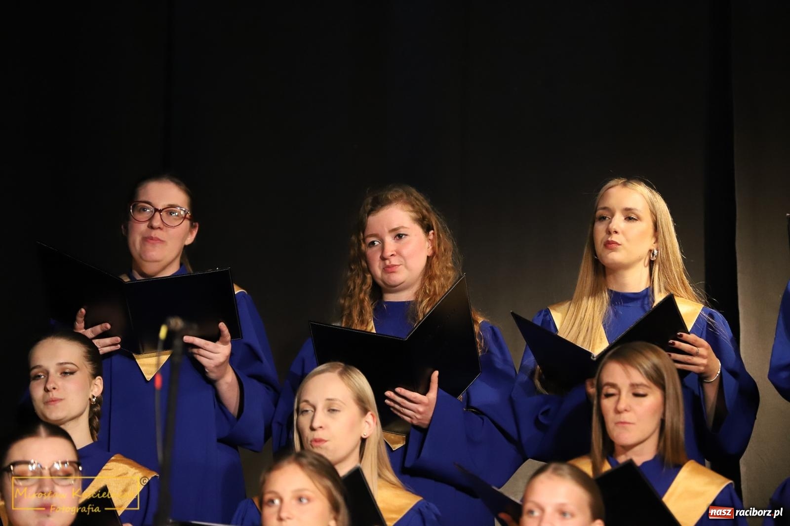 Zdjęcie w galerii na portalu naszraciborz.pl: Tańce i pieśni. Trojok Śląski w Strzesze [FOTO i WIDEO] wiadomości z regionu