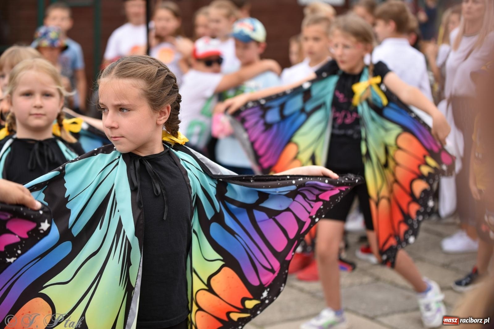 Zdjęcie w galerii na portalu naszraciborz.pl: Piętnastka festynem rodzinnym żegna rok szkolny wiadomości z regionu