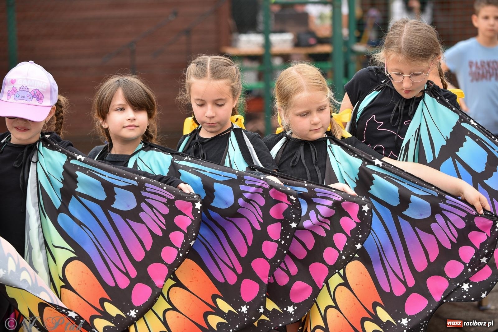 Zdjęcie w galerii na portalu naszraciborz.pl: Piętnastka festynem rodzinnym żegna rok szkolny wiadomości z regionu