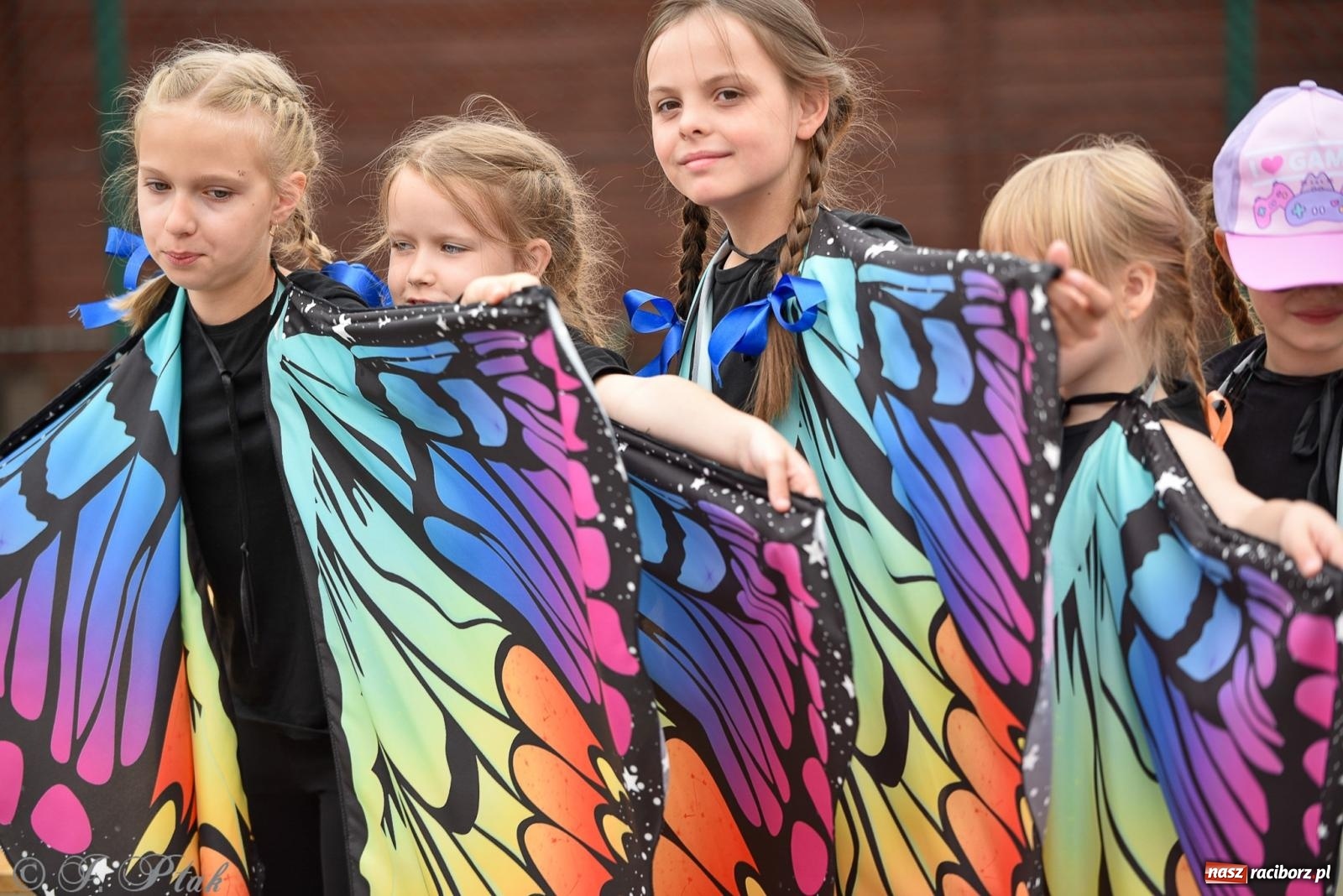 Zdjęcie w galerii na portalu naszraciborz.pl: Piętnastka festynem rodzinnym żegna rok szkolny wiadomości z regionu