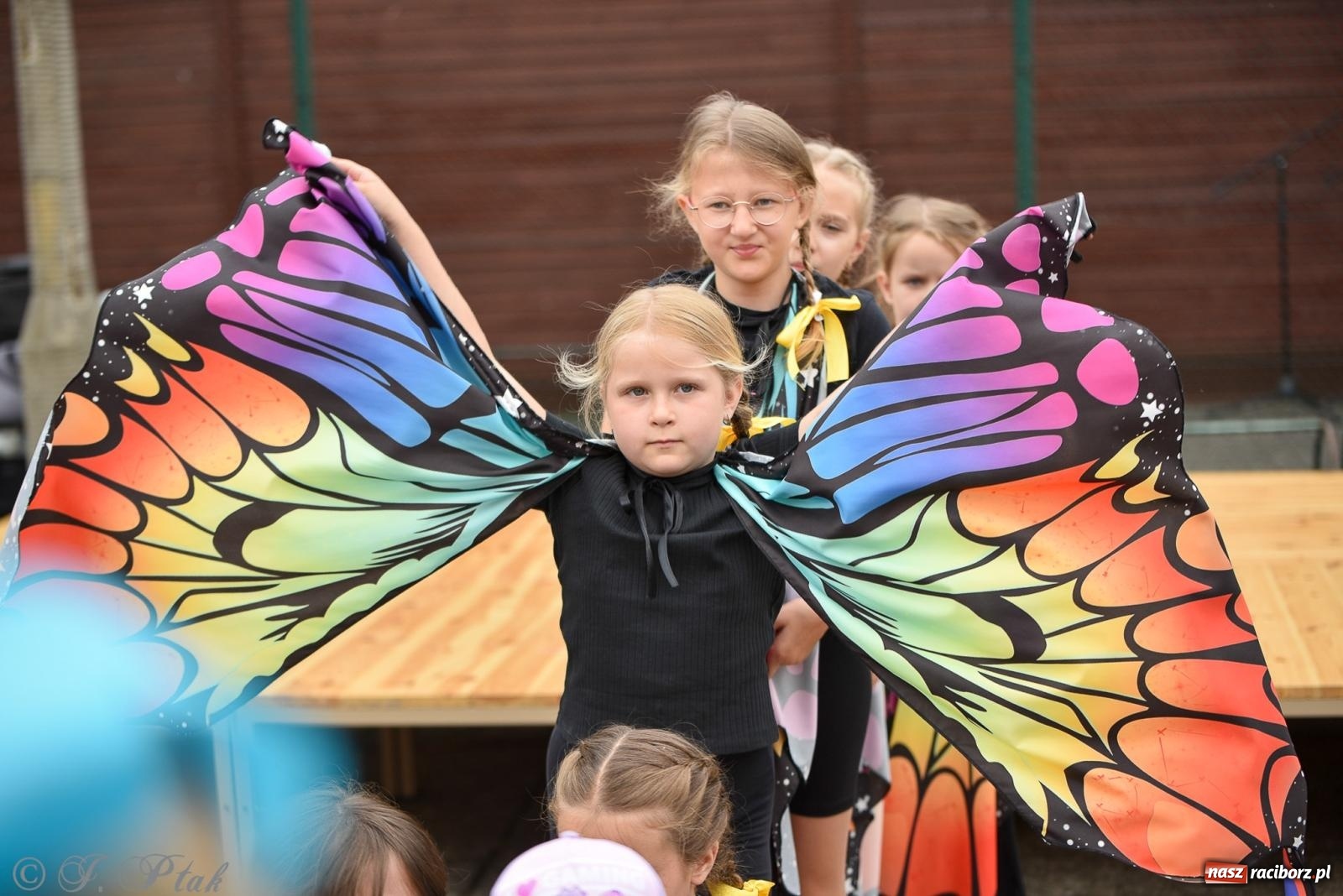 Zdjęcie w galerii na portalu naszraciborz.pl: Piętnastka festynem rodzinnym żegna rok szkolny wiadomości z regionu