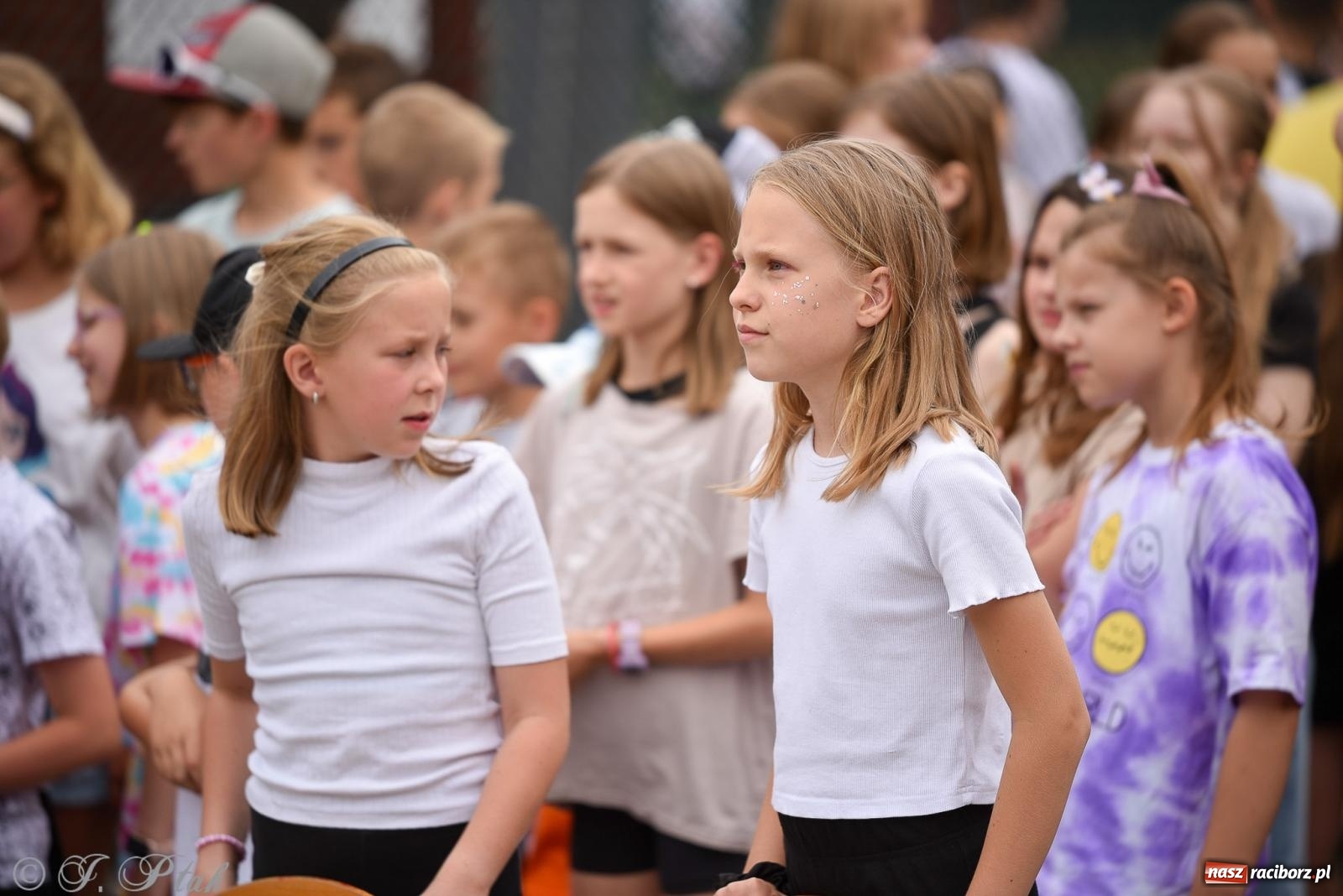 Zdjęcie w galerii na portalu naszraciborz.pl: Piętnastka festynem rodzinnym żegna rok szkolny wiadomości z regionu