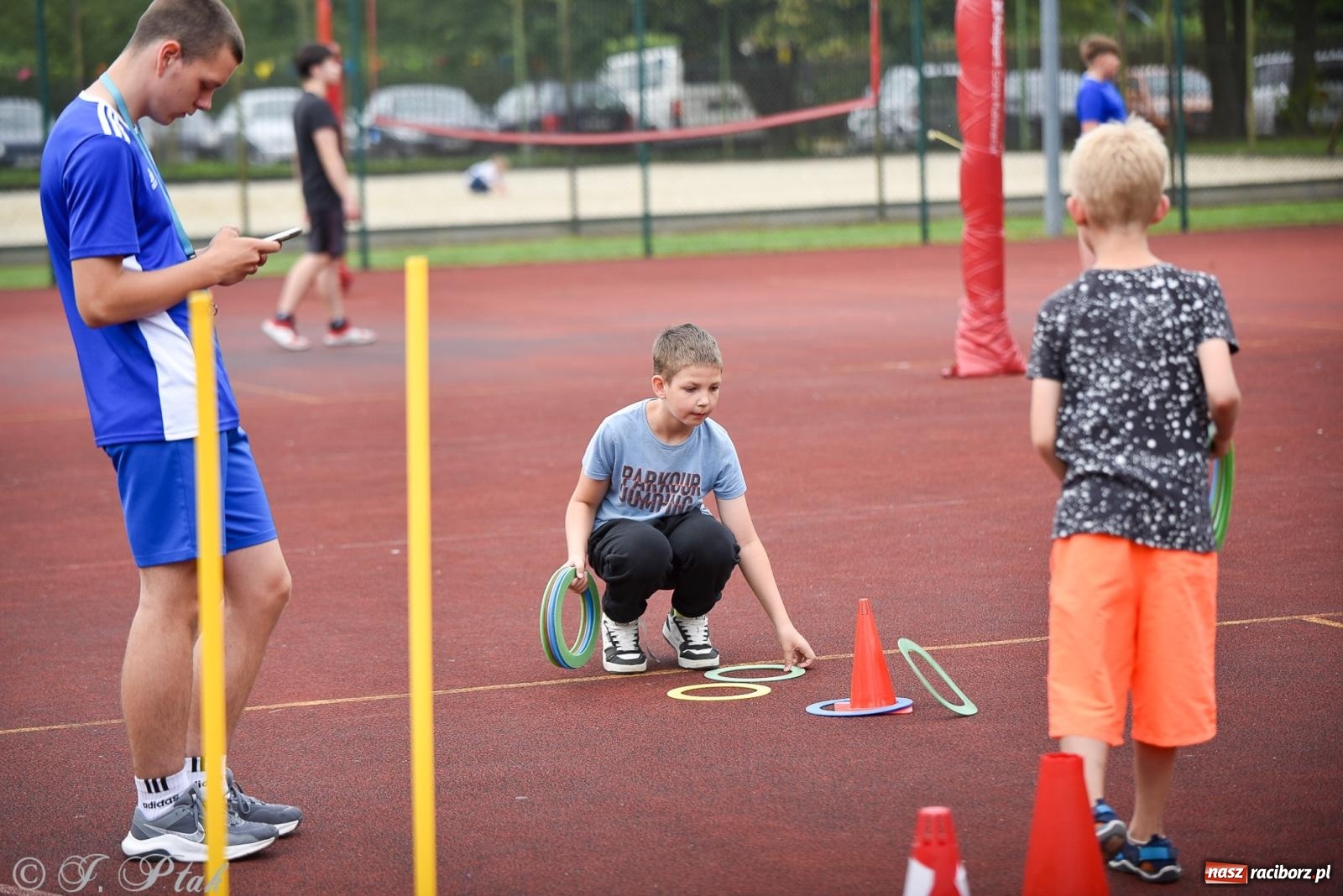 Zdjęcie w galerii na portalu naszraciborz.pl: Piętnastka festynem rodzinnym żegna rok szkolny wiadomości z regionu