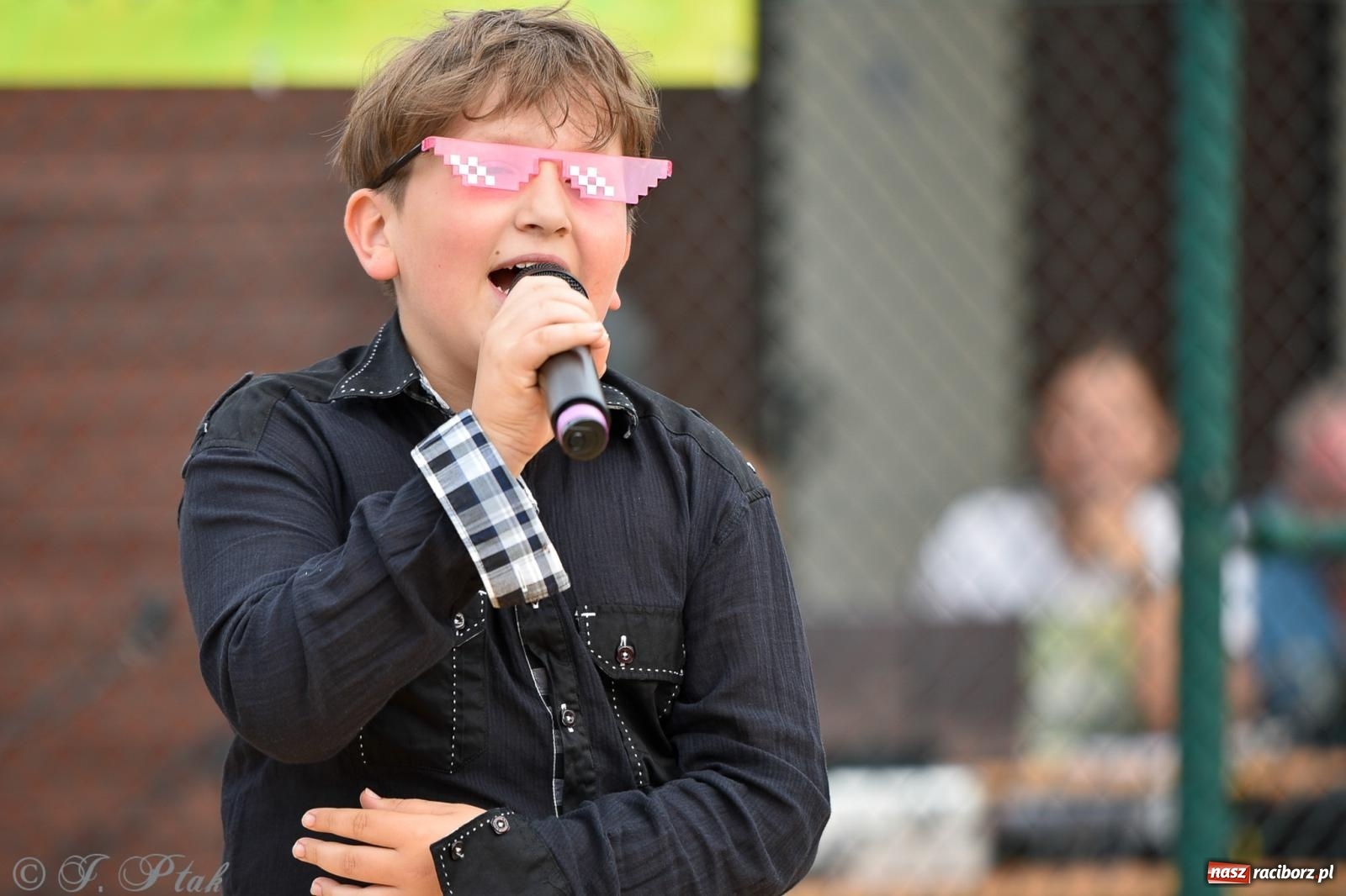 Zdjęcie w galerii na portalu naszraciborz.pl: Piętnastka festynem rodzinnym żegna rok szkolny wiadomości z regionu