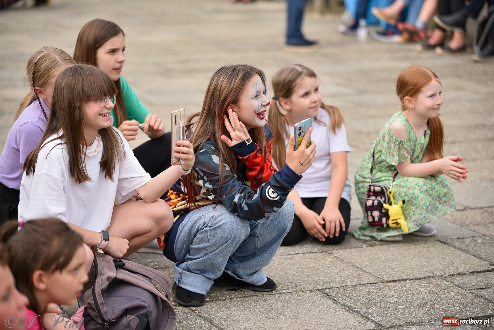 Zdjęcie w galerii na portalu naszraciborz.pl: Piętnastka festynem rodzinnym żegna rok szkolny wiadomości z regionu