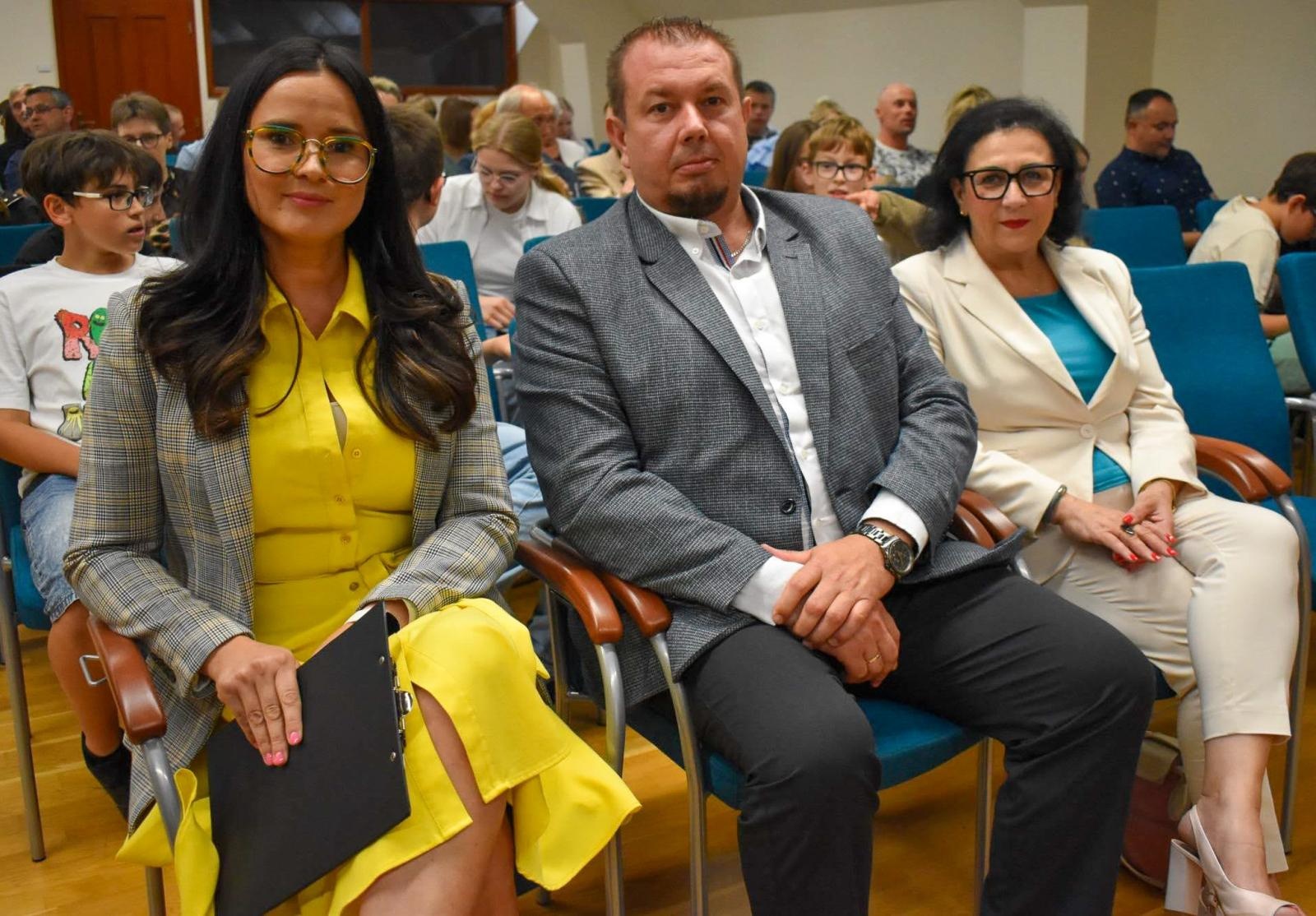 Zdjęcie w galerii na portalu naszraciborz.pl: Strażnicy pieczęci raciborskiego zamku wiadomości z regionu