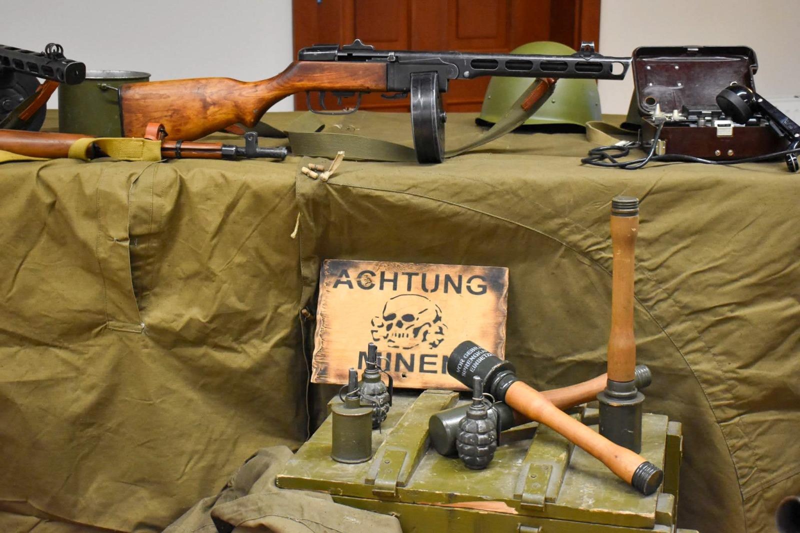 Zdjęcie w galerii na portalu naszraciborz.pl: Wyzwolenie czy okupacja? Sowieci na Górnym Śląsku tematem spotkania na zamku wiadomości z regionu