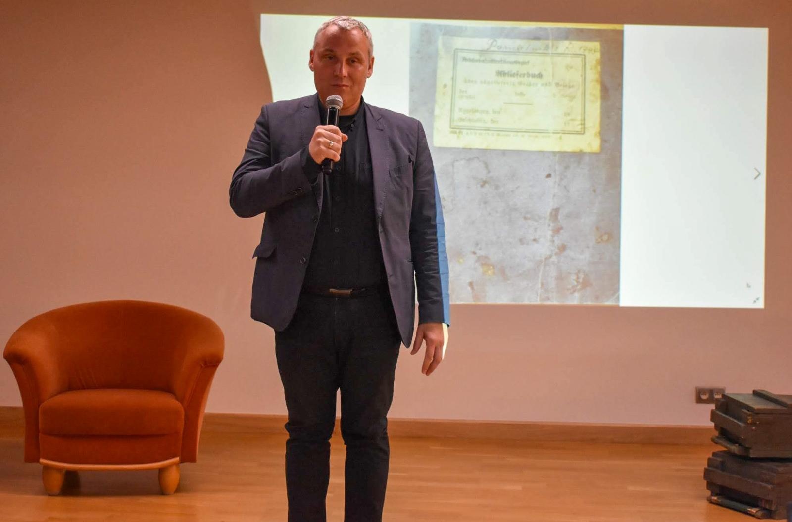 Zdjęcie w galerii na portalu naszraciborz.pl: Wyzwolenie czy okupacja? Sowieci na Górnym Śląsku tematem spotkania na zamku wiadomości z regionu