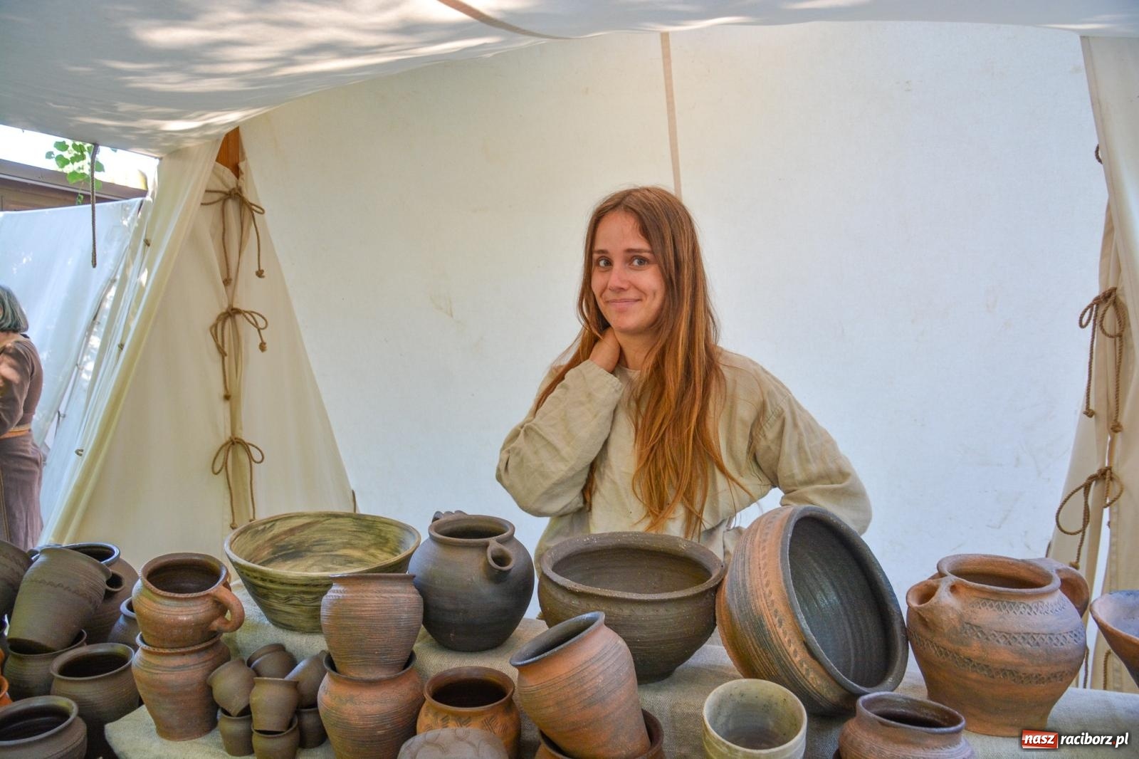 Zdjęcie w galerii na portalu naszraciborz.pl: Drengowie znów poszli na rekord. Ruszył XIV Raciborski Festiwal Średniowieczny [FOTO i WIDEO] wiadomości z regionu