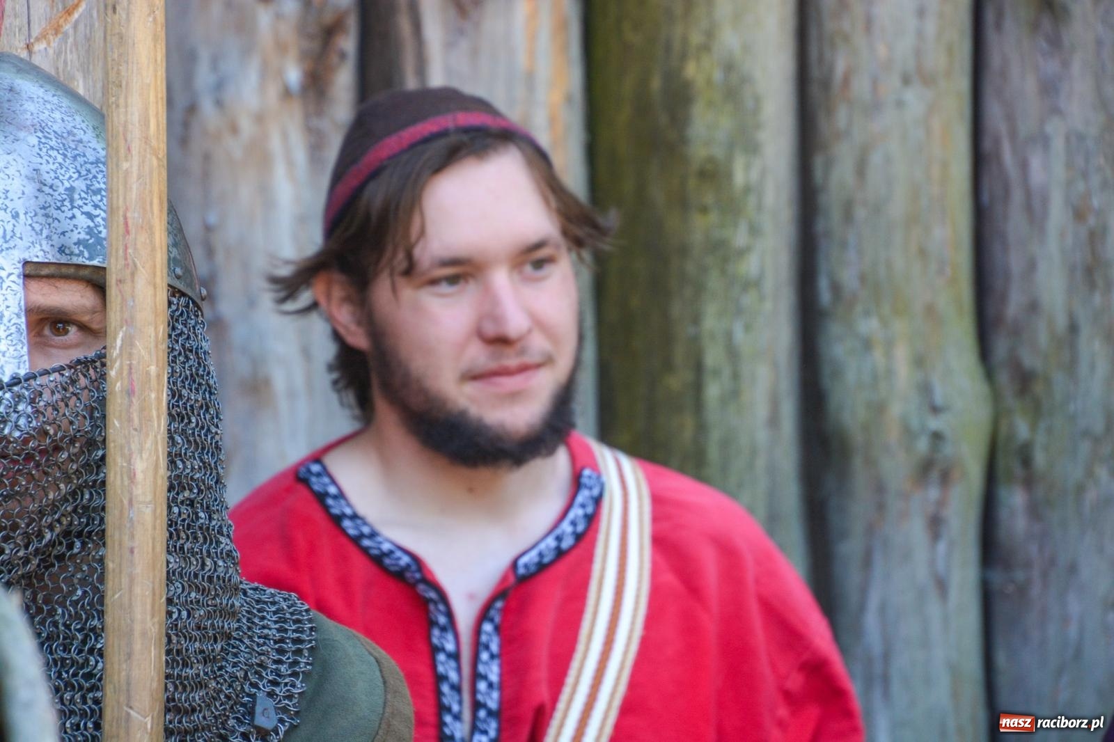 Zdjęcie w galerii na portalu naszraciborz.pl: Drengowie znów poszli na rekord. Ruszył XIV Raciborski Festiwal Średniowieczny [FOTO i WIDEO] wiadomości z regionu