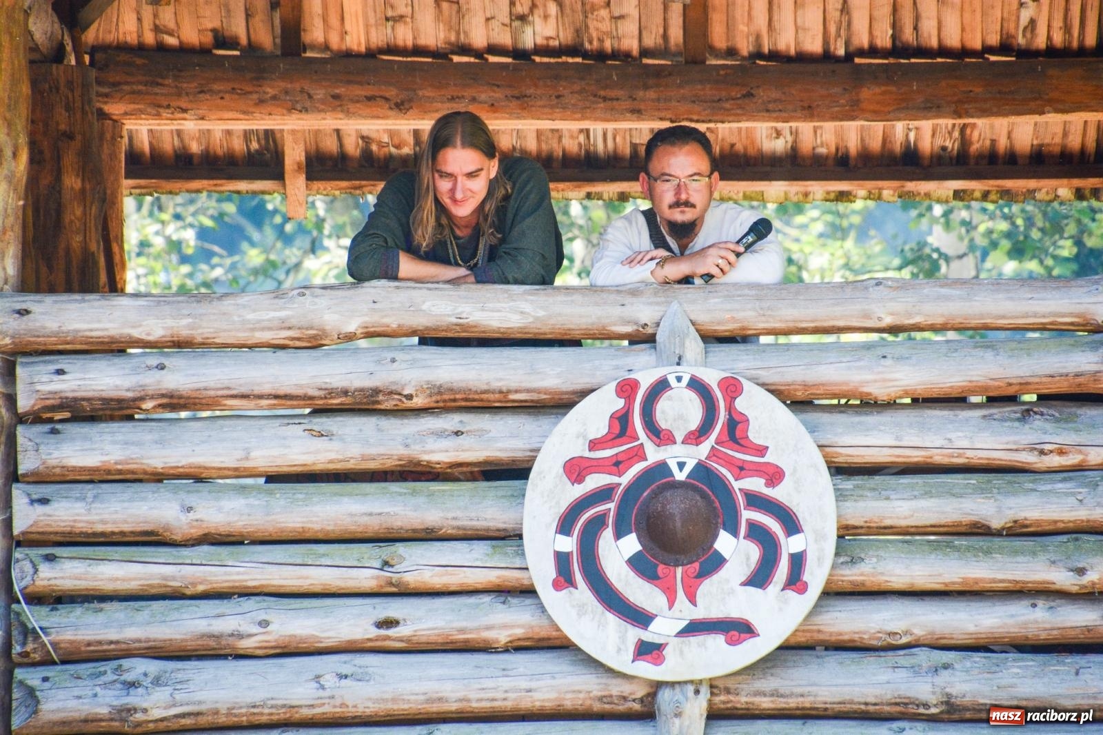 Zdjęcie w galerii na portalu naszraciborz.pl: Drengowie znów poszli na rekord. Ruszył XIV Raciborski Festiwal Średniowieczny [FOTO i WIDEO] wiadomości z regionu