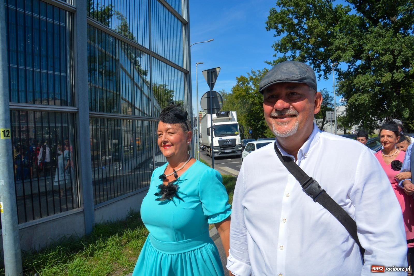 Zdjęcie w galerii na portalu naszraciborz.pl: Roztańczony korowód z Rynku na zamek [FOTO i WIDEO] wiadomości z regionu