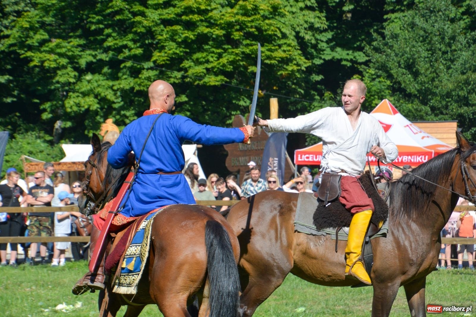 Zdjęcie w galerii na portalu naszraciborz.pl: Napad na karawanę i wielka bitwa wojów pod Oborą [FOTO i WIDEO] wiadomości z regionu