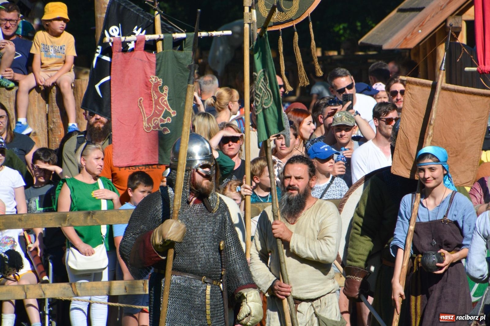 Zdjęcie w galerii na portalu naszraciborz.pl: Napad na karawanę i wielka bitwa wojów pod Oborą [FOTO i WIDEO] wiadomości z regionu