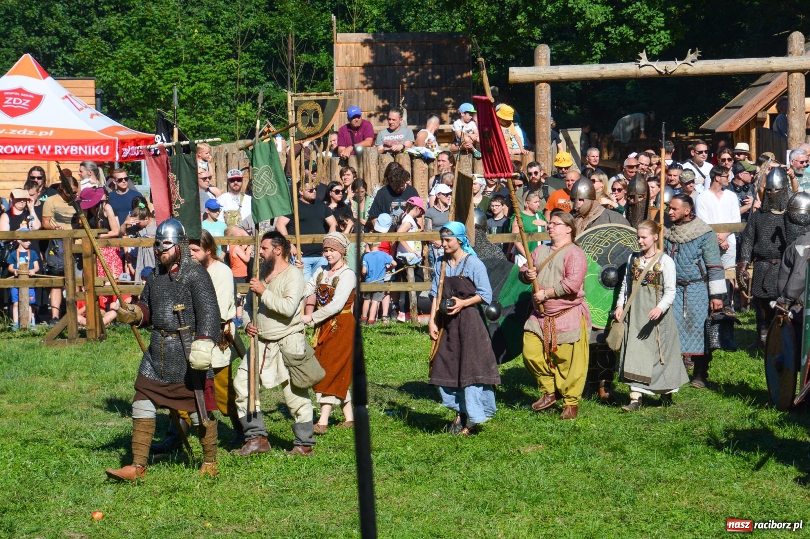 Zdjęcie w galerii na portalu naszraciborz.pl: Napad na karawanę i wielka bitwa wojów pod Oborą [FOTO i WIDEO] wiadomości z regionu