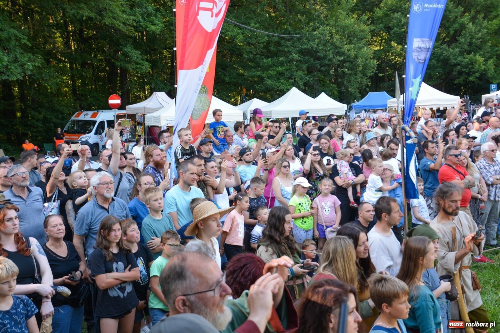 Zdjęcie w galerii na portalu naszraciborz.pl: Napad na karawanę i wielka bitwa wojów pod Oborą [FOTO i WIDEO] wiadomości z regionu