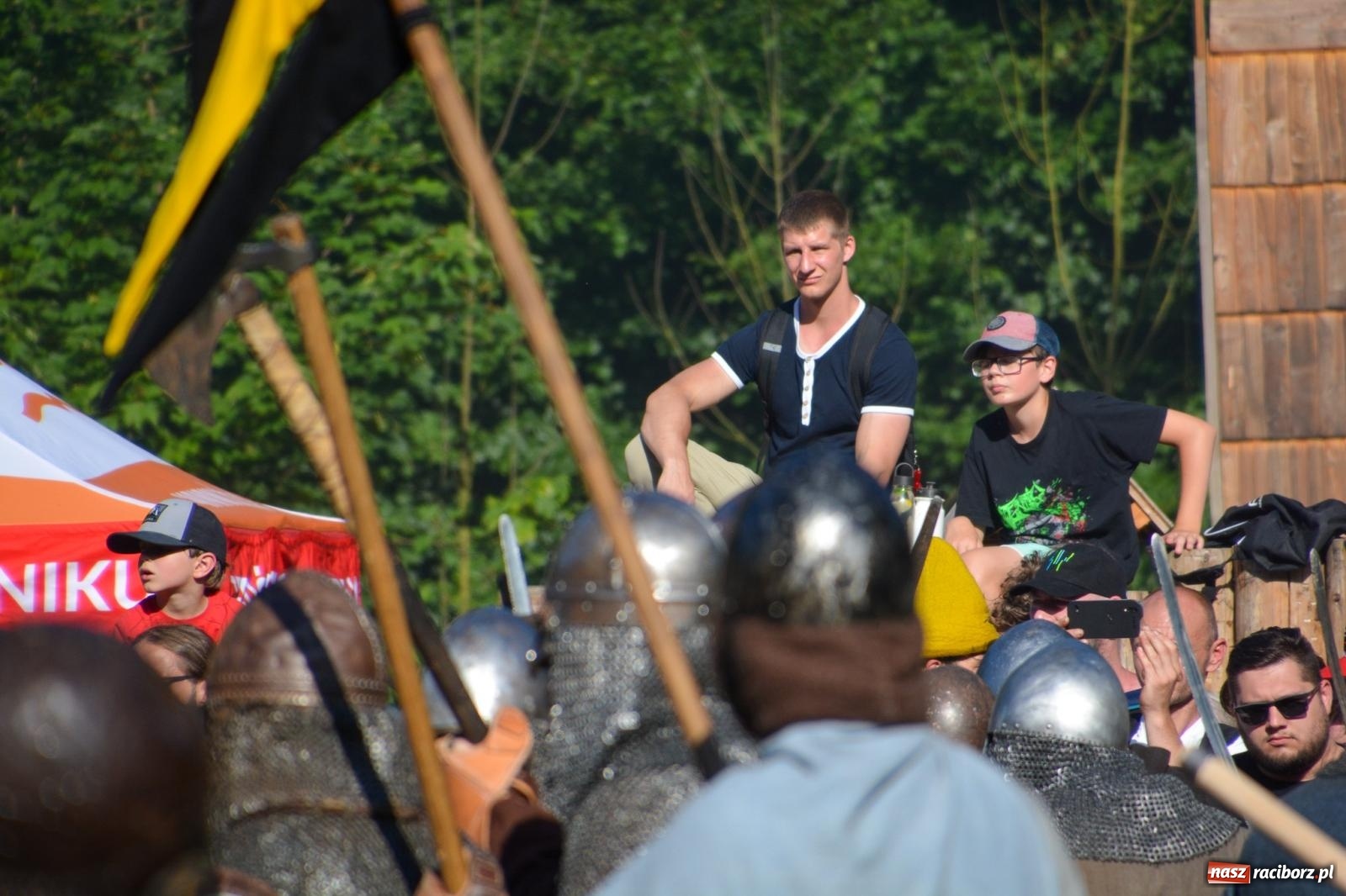 Zdjęcie w galerii na portalu naszraciborz.pl: Napad na karawanę i wielka bitwa wojów pod Oborą [FOTO i WIDEO] wiadomości z regionu