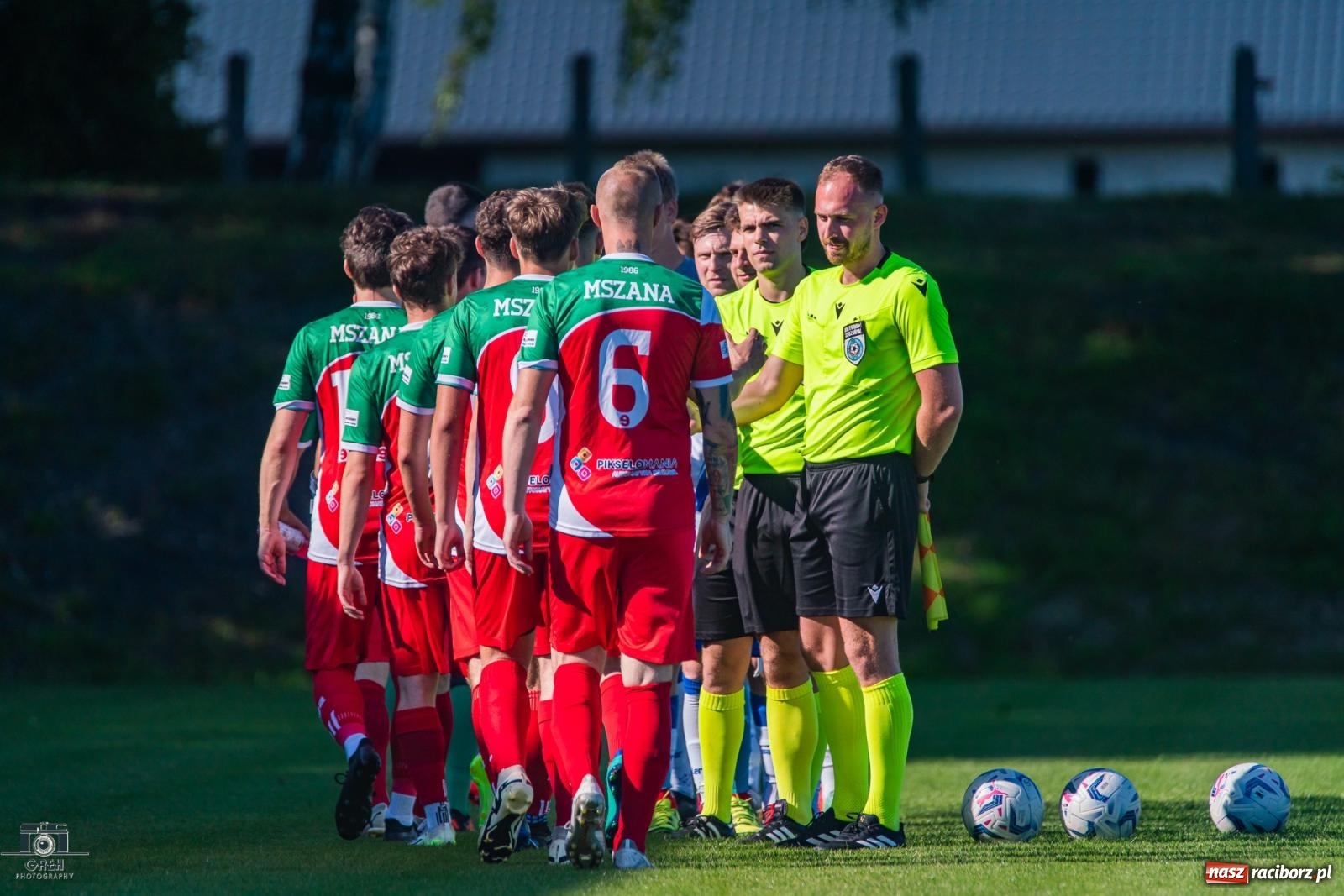 Zdjęcie w galerii na portalu naszraciborz.pl: Dziesięć do zera, Unia Racibórz żegna outsidera [FOTO] wiadomości z regionu