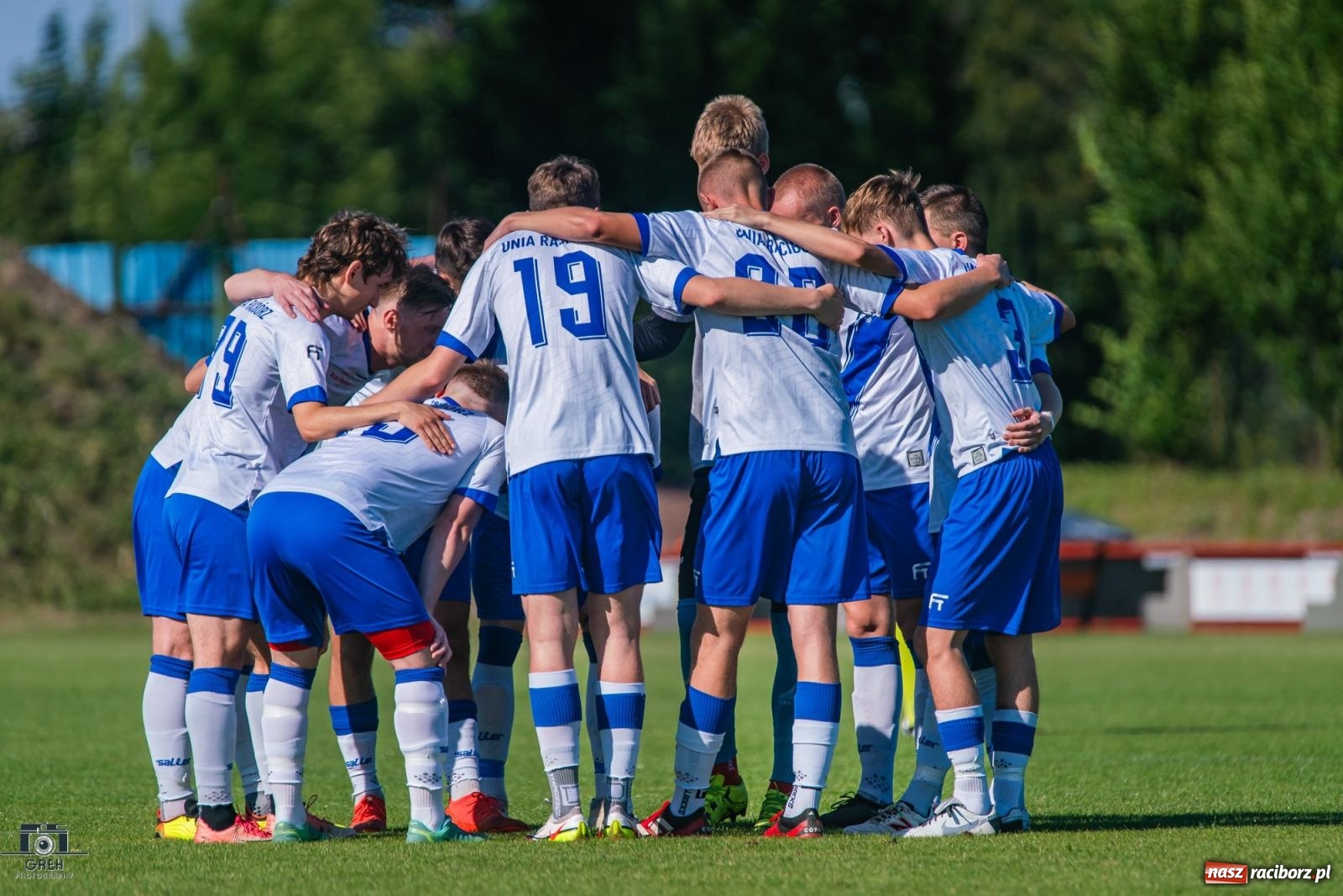 Zdjęcie w galerii na portalu naszraciborz.pl: Dziesięć do zera, Unia Racibórz żegna outsidera [FOTO] wiadomości z regionu
