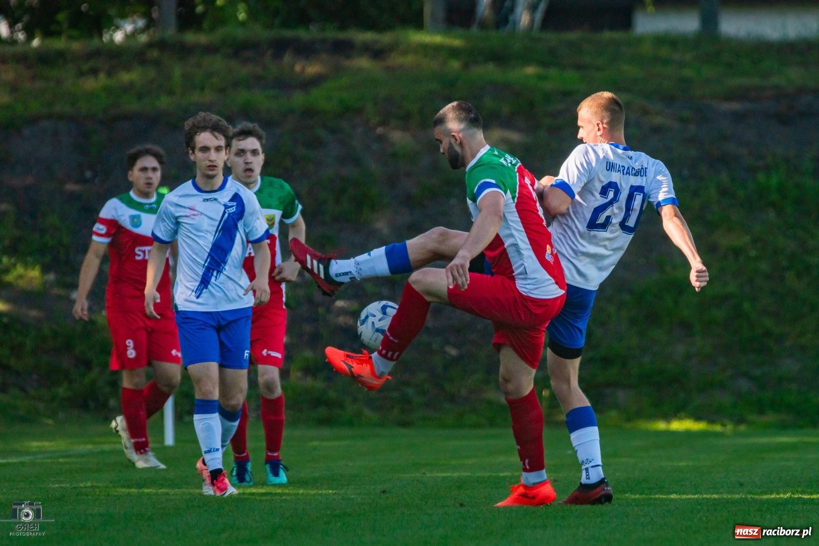 Zdjęcie w galerii na portalu naszraciborz.pl: Dziesięć do zera, Unia Racibórz żegna outsidera [FOTO] wiadomości z regionu