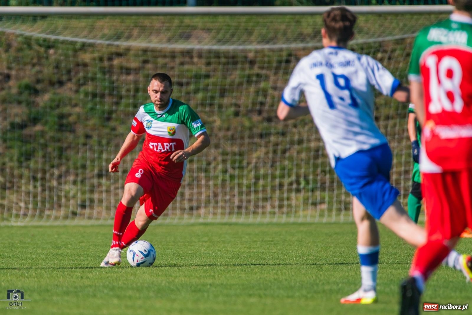Zdjęcie w galerii na portalu naszraciborz.pl: Dziesięć do zera, Unia Racibórz żegna outsidera [FOTO] wiadomości z regionu