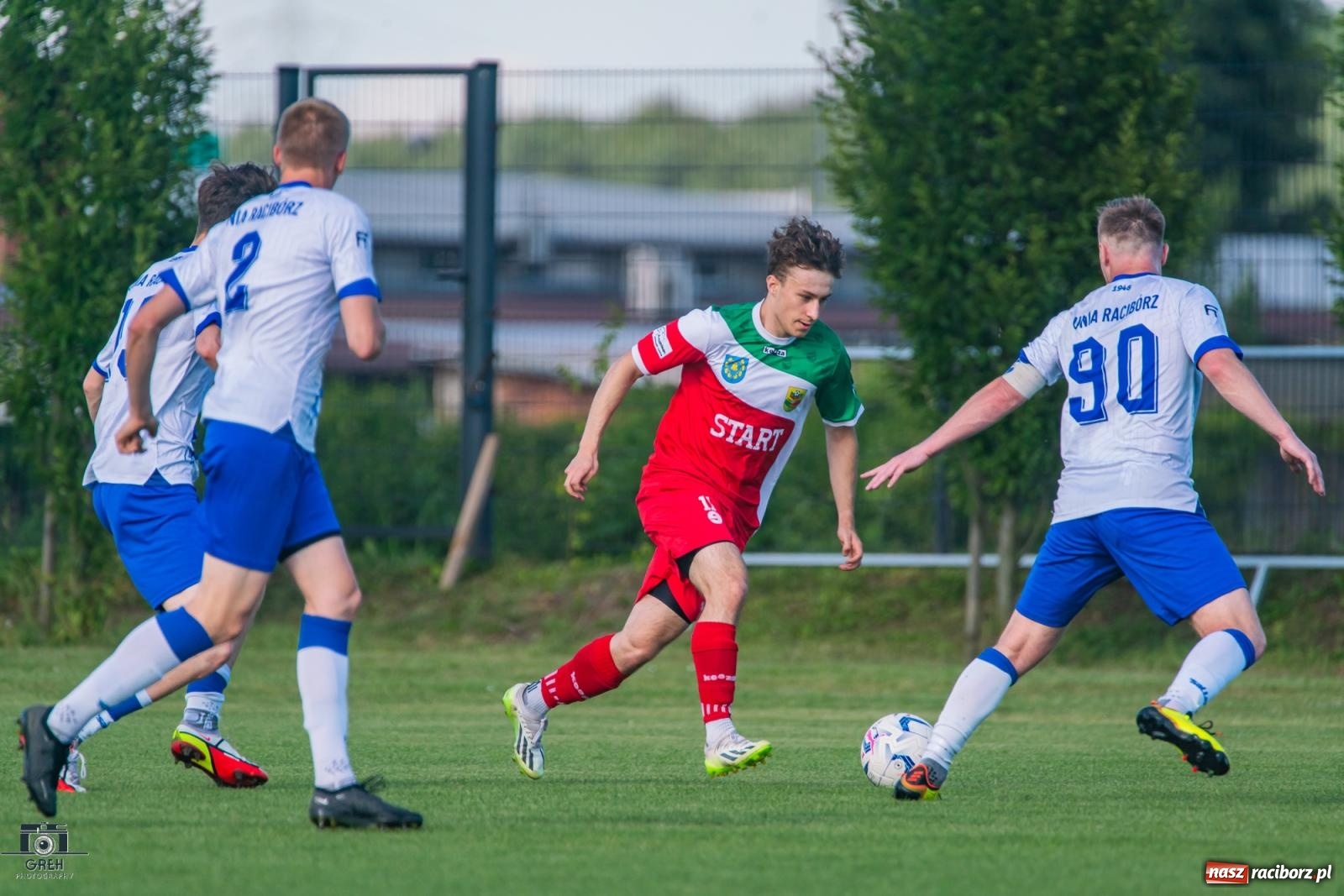 Zdjęcie w galerii na portalu naszraciborz.pl: Dziesięć do zera, Unia Racibórz żegna outsidera [FOTO] wiadomości z regionu