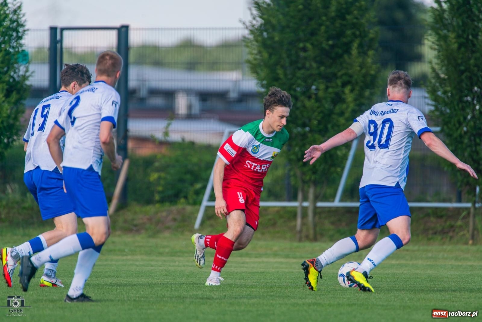 Zdjęcie w galerii na portalu naszraciborz.pl: Dziesięć do zera, Unia Racibórz żegna outsidera [FOTO] wiadomości z regionu