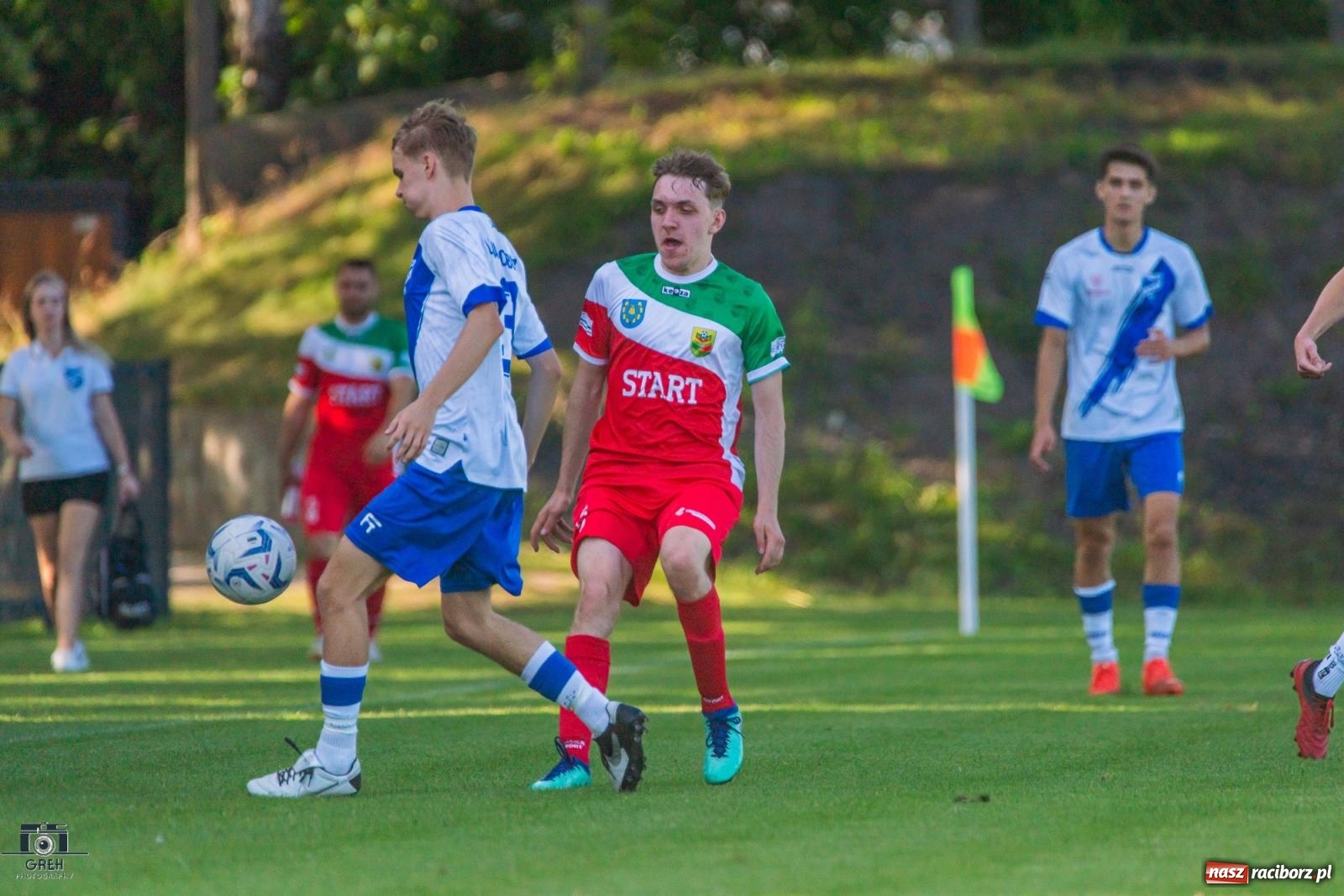 Zdjęcie w galerii na portalu naszraciborz.pl: Dziesięć do zera, Unia Racibórz żegna outsidera [FOTO] wiadomości z regionu