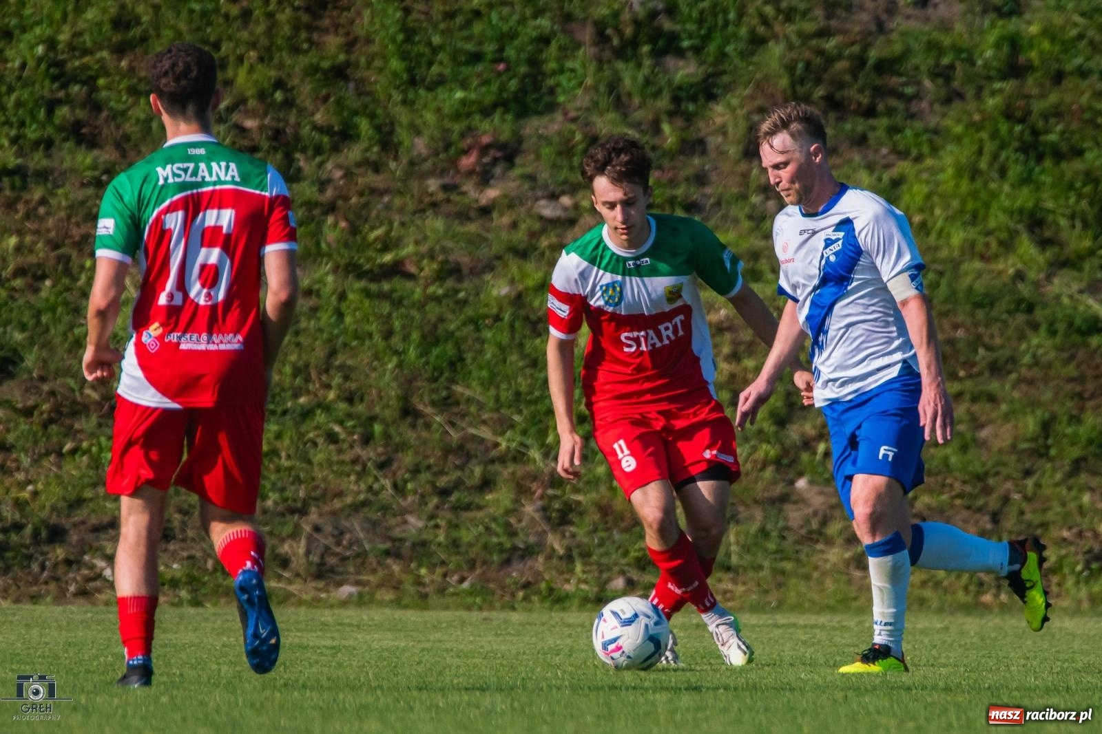 Zdjęcie w galerii na portalu naszraciborz.pl: Dziesięć do zera, Unia Racibórz żegna outsidera [FOTO] wiadomości z regionu