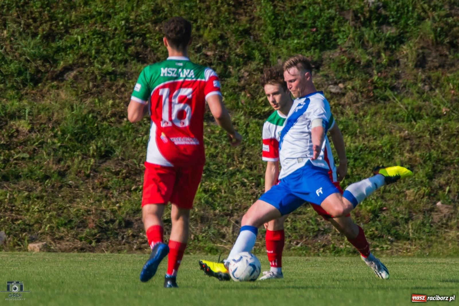 Zdjęcie w galerii na portalu naszraciborz.pl: Dziesięć do zera, Unia Racibórz żegna outsidera [FOTO] wiadomości z regionu