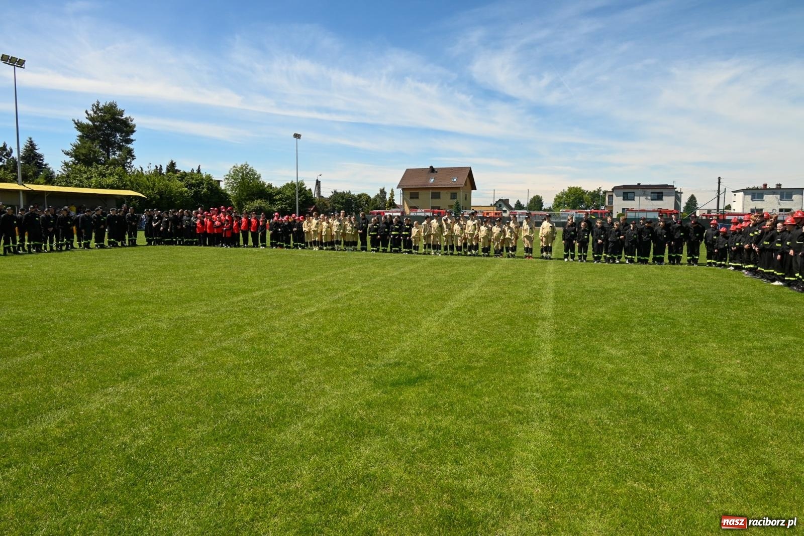Zdjęcie w galerii na portalu naszraciborz.pl: Cała pula dla Roszkowa. Gminne zawody sportowo-pożarnicze w Krzyżanowicach wiadomości z regionu