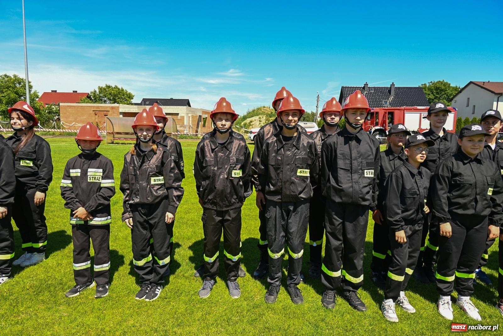 Zdjęcie w galerii na portalu naszraciborz.pl: Cała pula dla Roszkowa. Gminne zawody sportowo-pożarnicze w Krzyżanowicach wiadomości z regionu