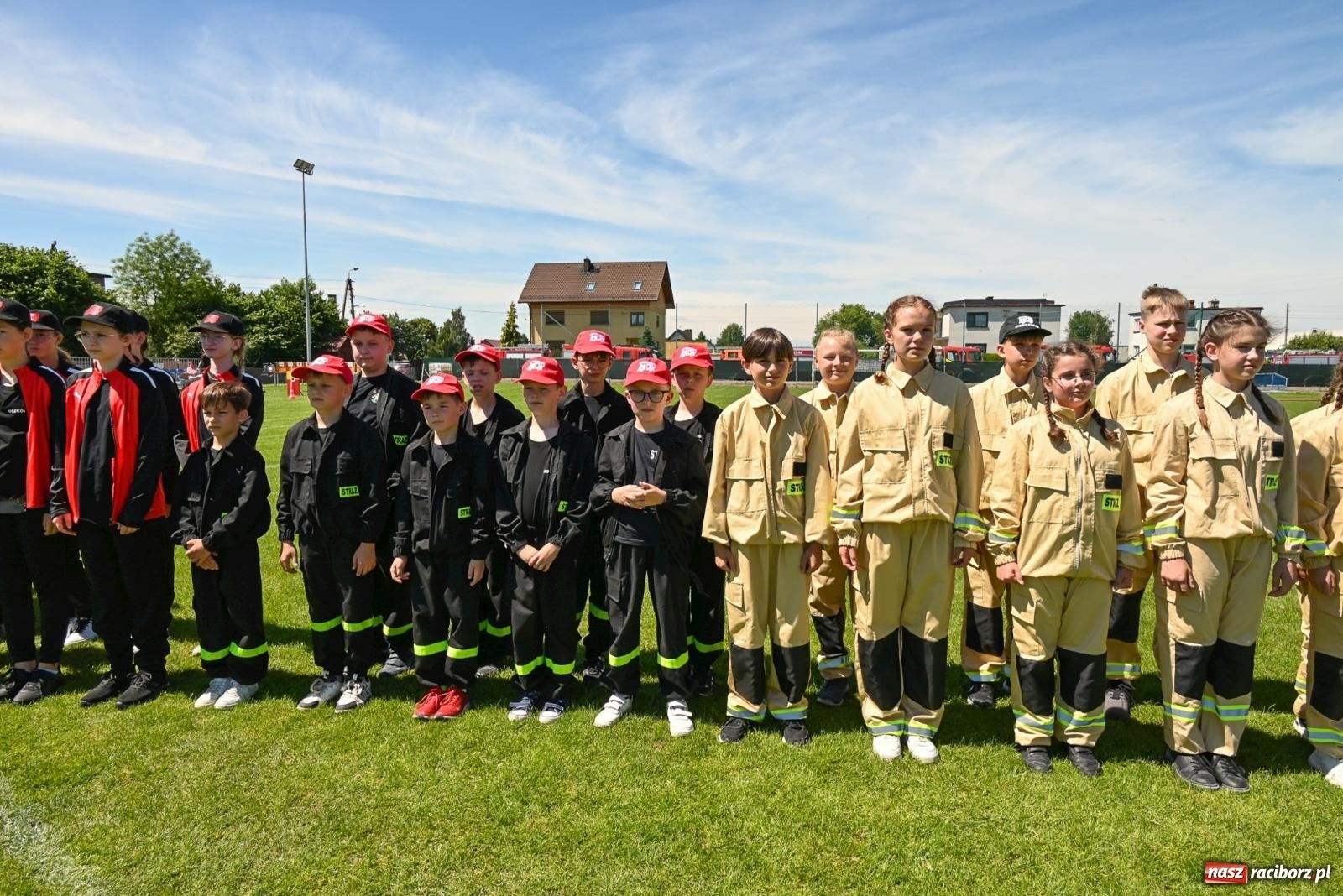 Zdjęcie w galerii na portalu naszraciborz.pl: Cała pula dla Roszkowa. Gminne zawody sportowo-pożarnicze w Krzyżanowicach wiadomości z regionu
