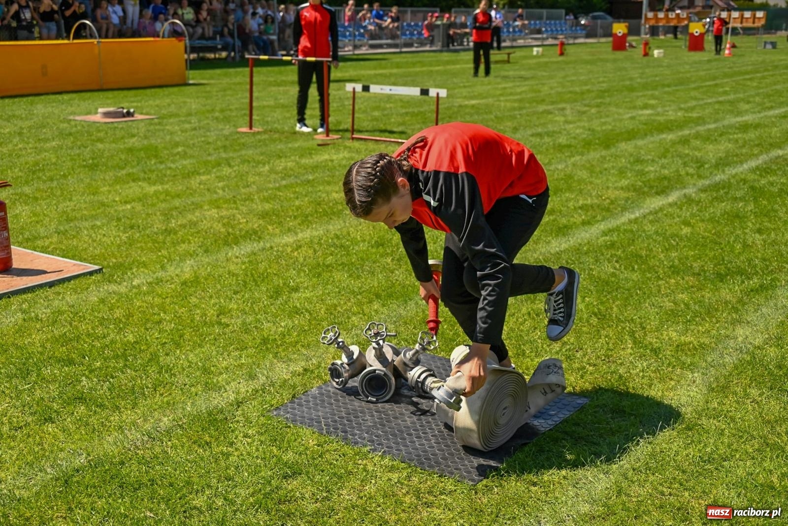 Zdjęcie w galerii na portalu naszraciborz.pl: Cała pula dla Roszkowa. Gminne zawody sportowo-pożarnicze w Krzyżanowicach wiadomości z regionu