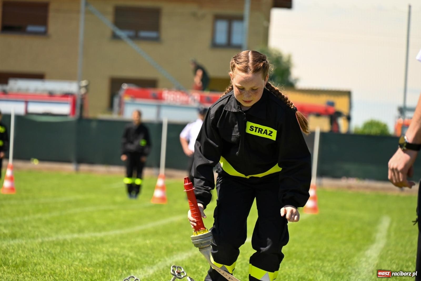 Zdjęcie w galerii na portalu naszraciborz.pl: Cała pula dla Roszkowa. Gminne zawody sportowo-pożarnicze w Krzyżanowicach wiadomości z regionu