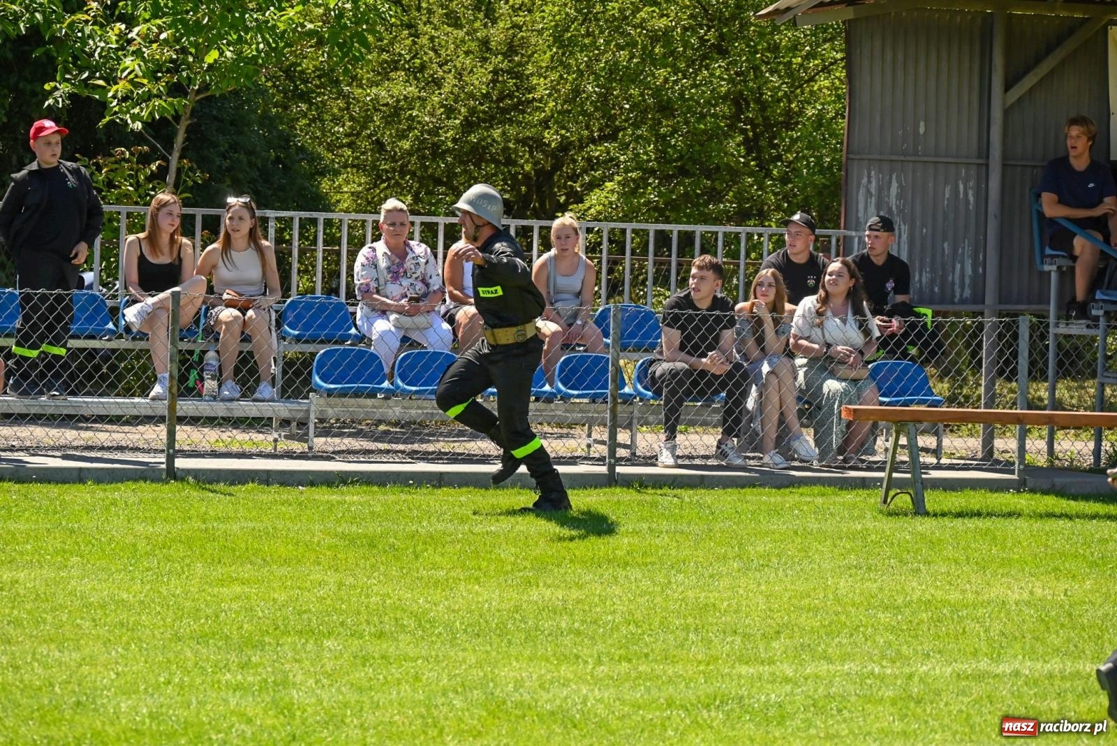 Zdjęcie w galerii na portalu naszraciborz.pl: Cała pula dla Roszkowa. Gminne zawody sportowo-pożarnicze w Krzyżanowicach wiadomości z regionu