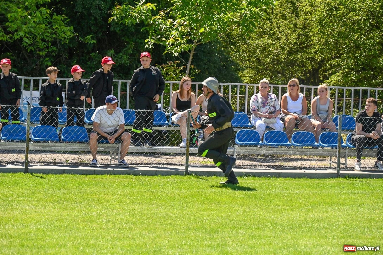 Zdjęcie w galerii na portalu naszraciborz.pl: Cała pula dla Roszkowa. Gminne zawody sportowo-pożarnicze w Krzyżanowicach wiadomości z regionu