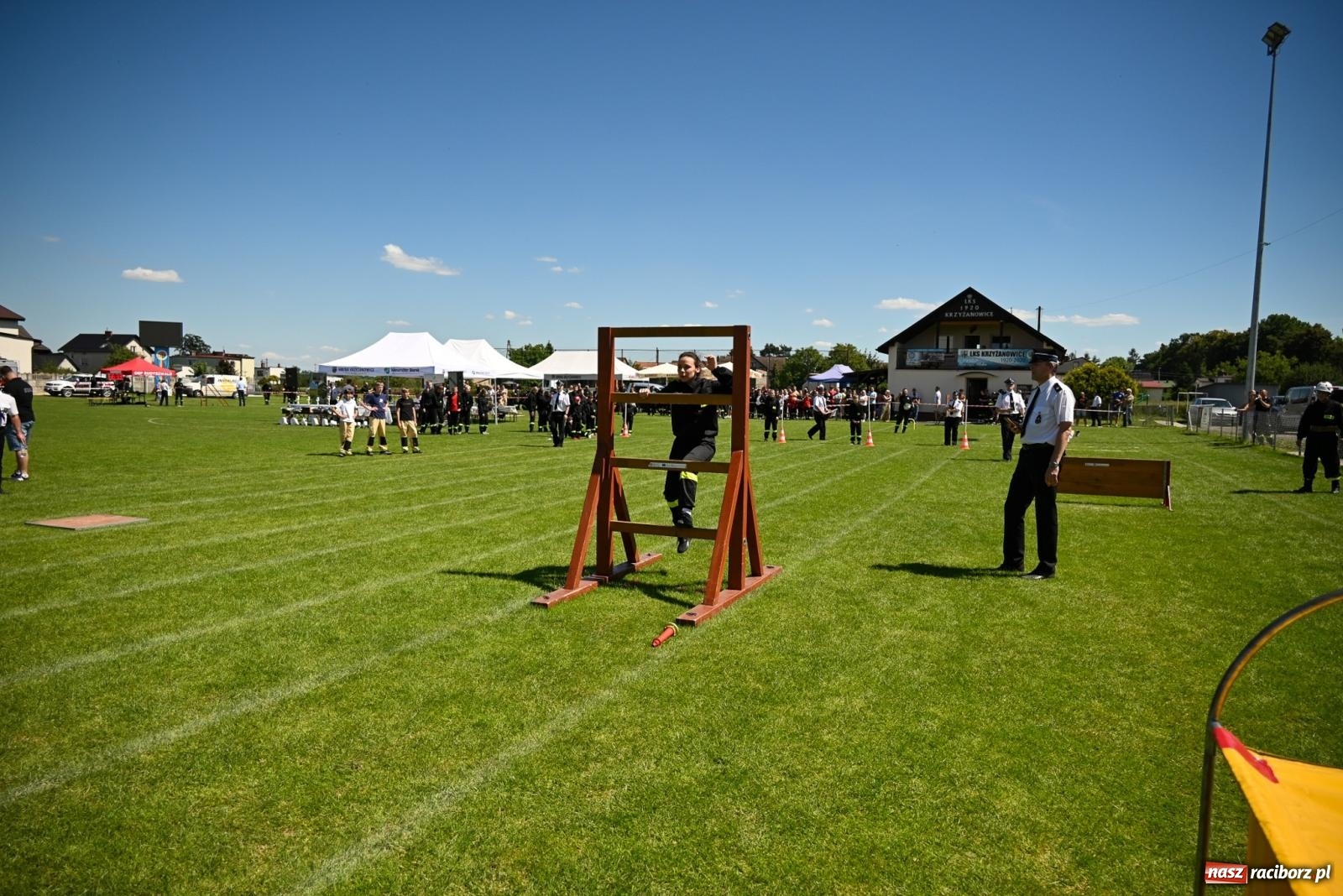 Zdjęcie w galerii na portalu naszraciborz.pl: Cała pula dla Roszkowa. Gminne zawody sportowo-pożarnicze w Krzyżanowicach wiadomości z regionu