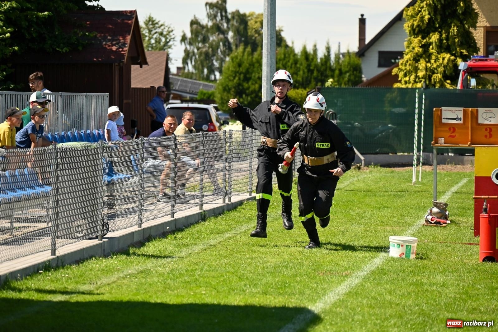 Zdjęcie w galerii na portalu naszraciborz.pl: Cała pula dla Roszkowa. Gminne zawody sportowo-pożarnicze w Krzyżanowicach wiadomości z regionu