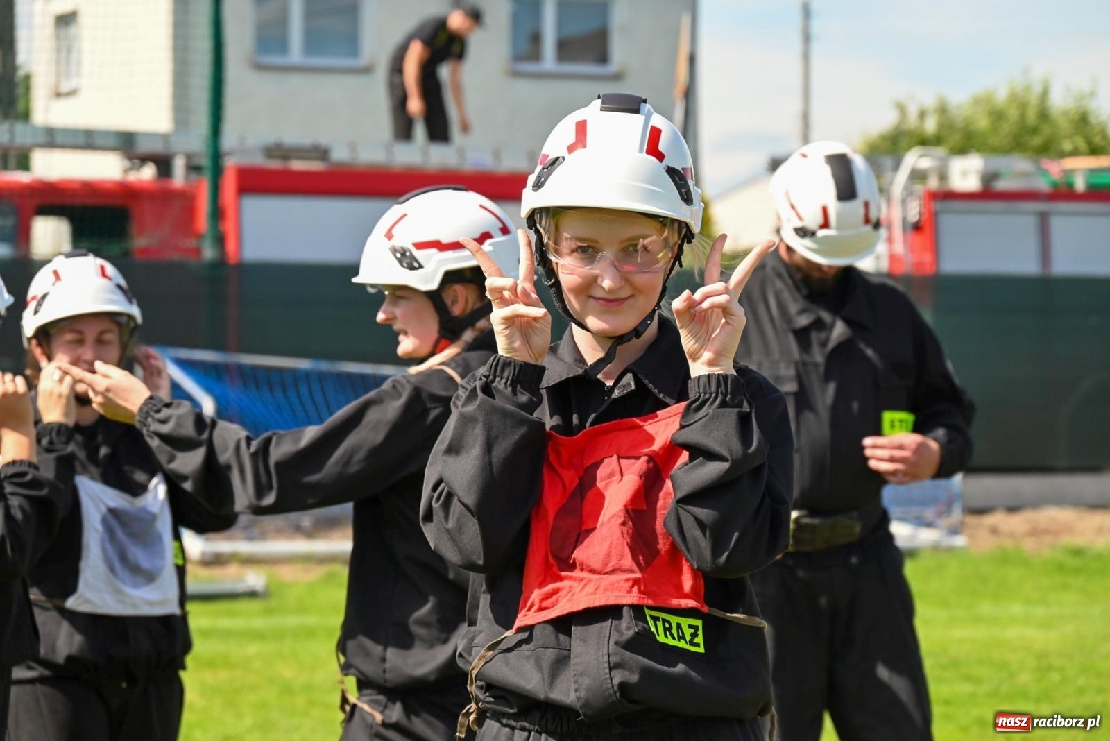 Zdjęcie w galerii na portalu naszraciborz.pl: Cała pula dla Roszkowa. Gminne zawody sportowo-pożarnicze w Krzyżanowicach wiadomości z regionu