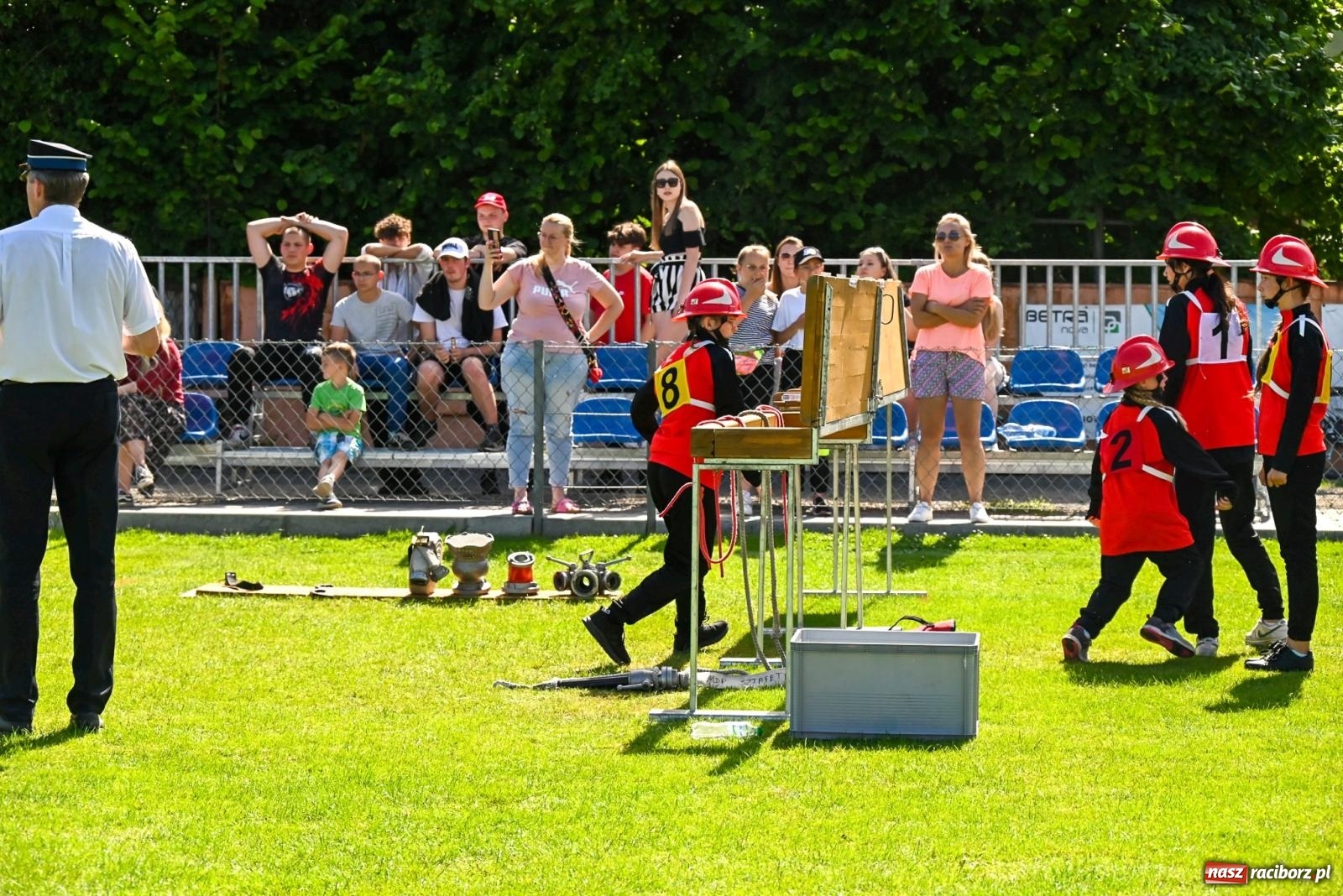 Zdjęcie w galerii na portalu naszraciborz.pl: Cała pula dla Roszkowa. Gminne zawody sportowo-pożarnicze w Krzyżanowicach wiadomości z regionu