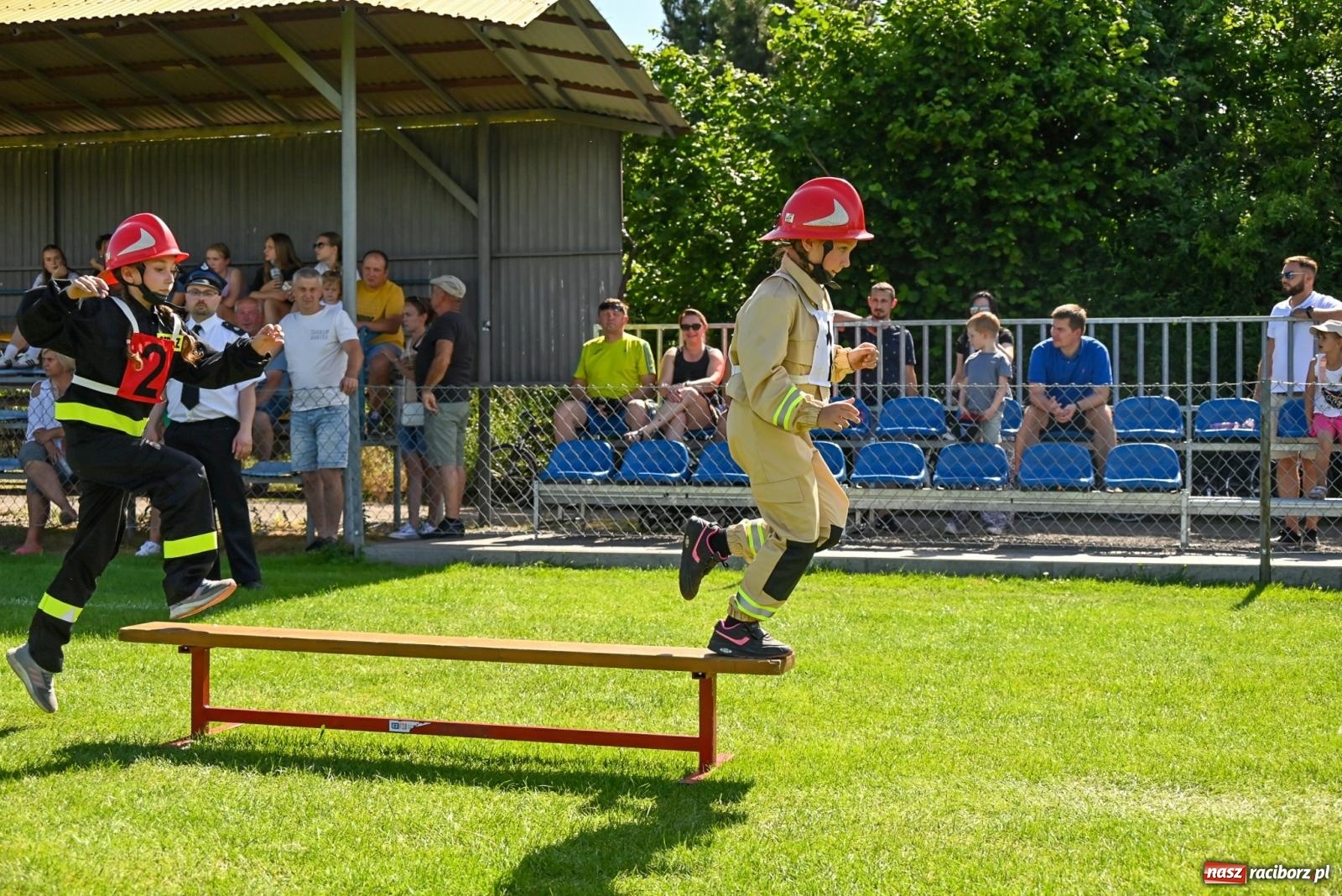 Zdjęcie w galerii na portalu naszraciborz.pl: Cała pula dla Roszkowa. Gminne zawody sportowo-pożarnicze w Krzyżanowicach wiadomości z regionu