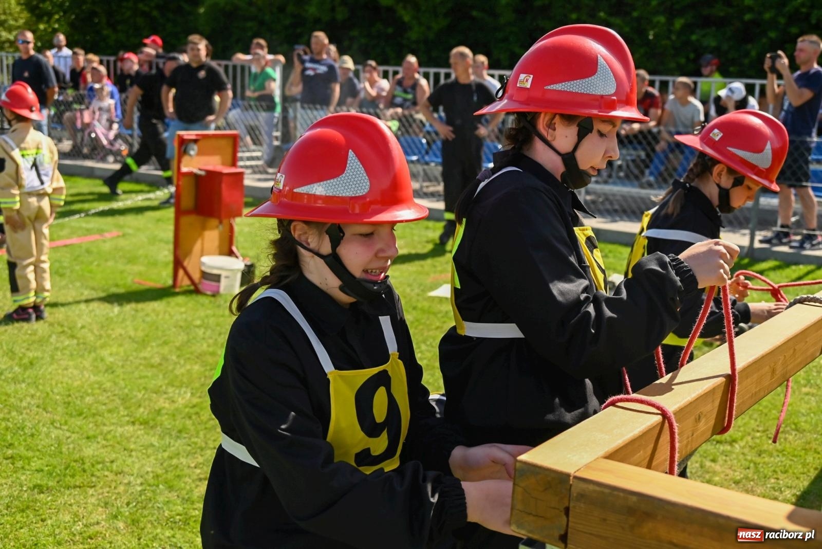 Zdjęcie w galerii na portalu naszraciborz.pl: Cała pula dla Roszkowa. Gminne zawody sportowo-pożarnicze w Krzyżanowicach wiadomości z regionu