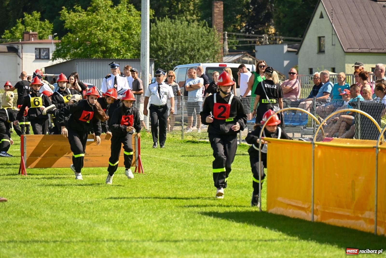 Zdjęcie w galerii na portalu naszraciborz.pl: Cała pula dla Roszkowa. Gminne zawody sportowo-pożarnicze w Krzyżanowicach wiadomości z regionu