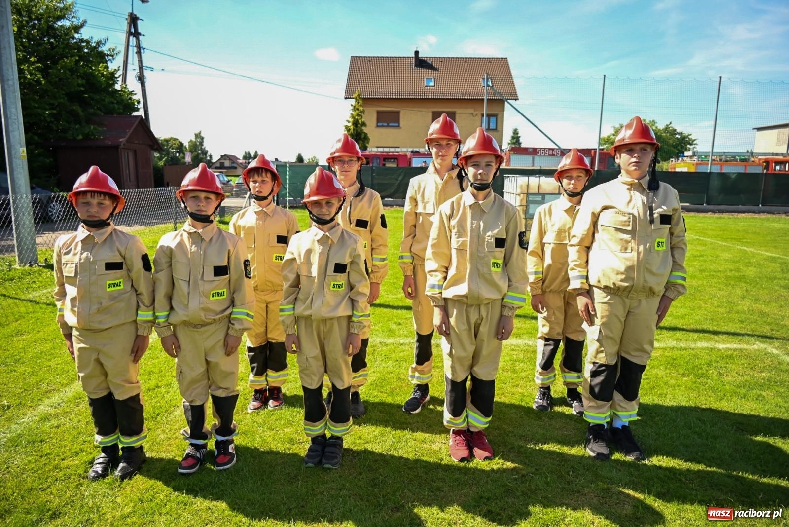 Zdjęcie w galerii na portalu naszraciborz.pl: Cała pula dla Roszkowa. Gminne zawody sportowo-pożarnicze w Krzyżanowicach wiadomości z regionu