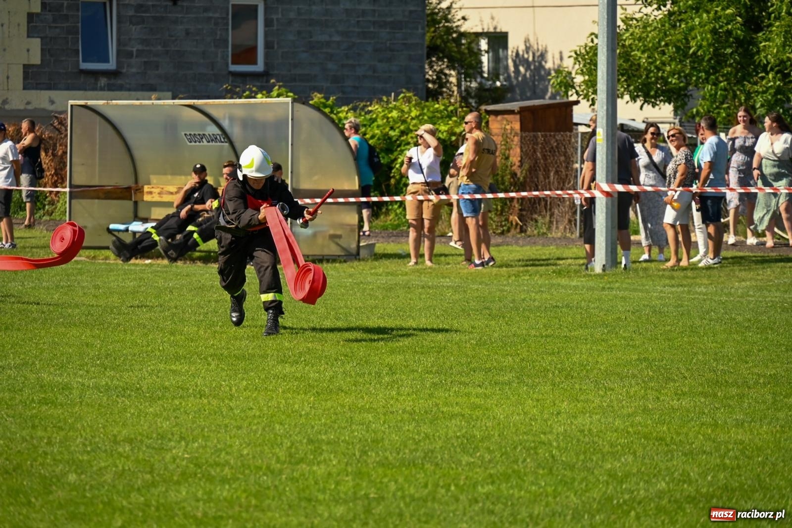 Zdjęcie w galerii na portalu naszraciborz.pl: Cała pula dla Roszkowa. Gminne zawody sportowo-pożarnicze w Krzyżanowicach wiadomości z regionu
