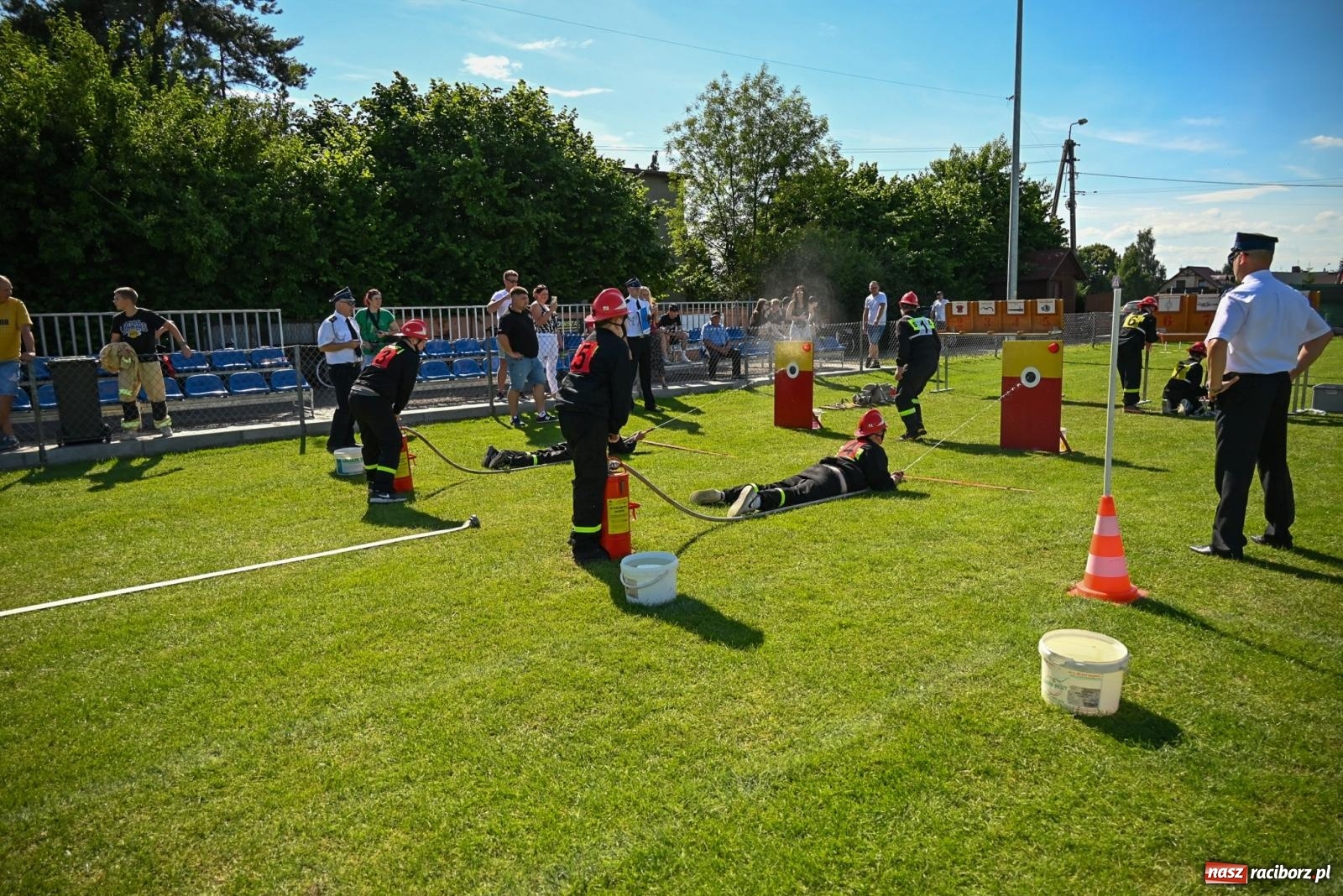 Zdjęcie w galerii na portalu naszraciborz.pl: Cała pula dla Roszkowa. Gminne zawody sportowo-pożarnicze w Krzyżanowicach wiadomości z regionu