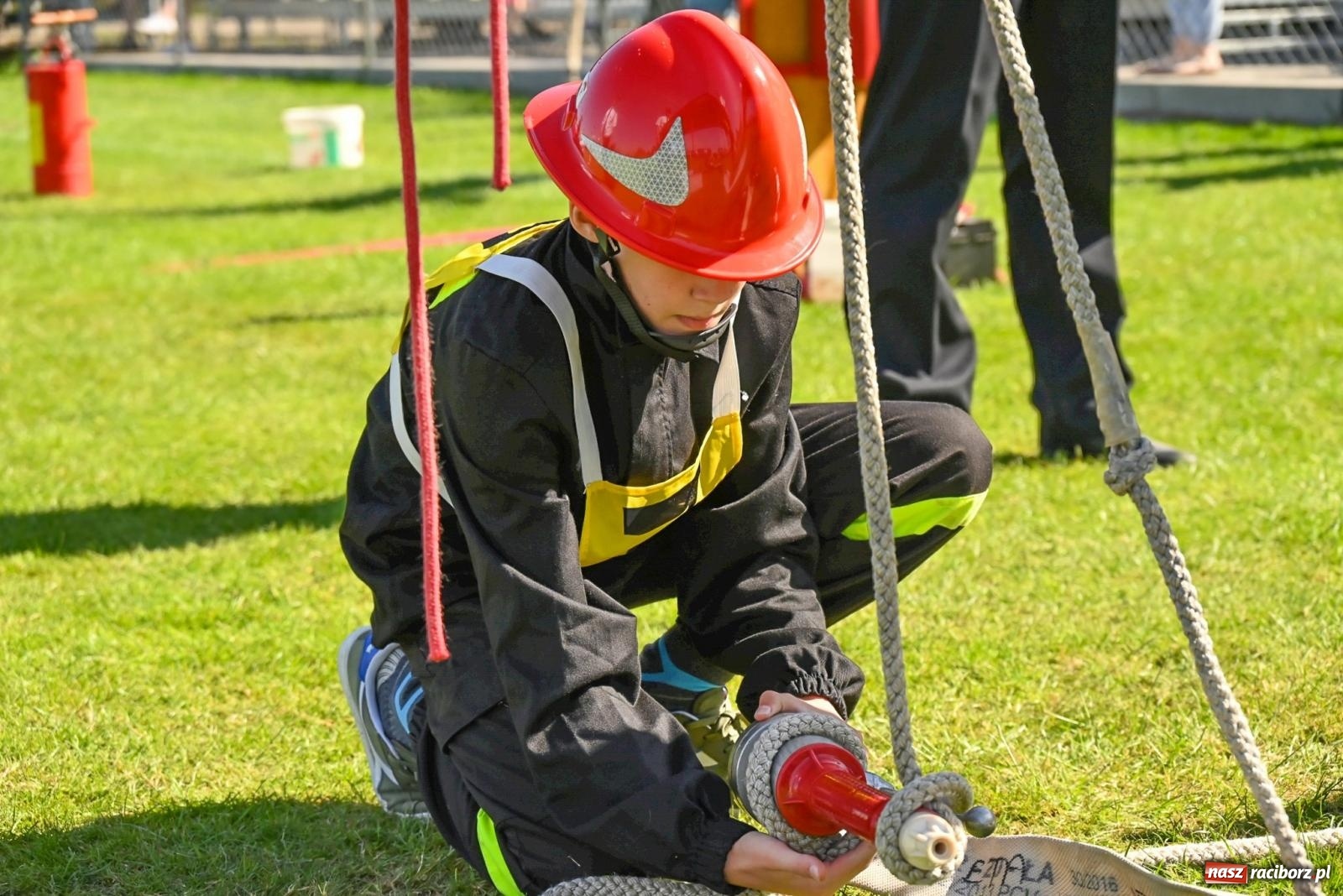 Zdjęcie w galerii na portalu naszraciborz.pl: Cała pula dla Roszkowa. Gminne zawody sportowo-pożarnicze w Krzyżanowicach wiadomości z regionu