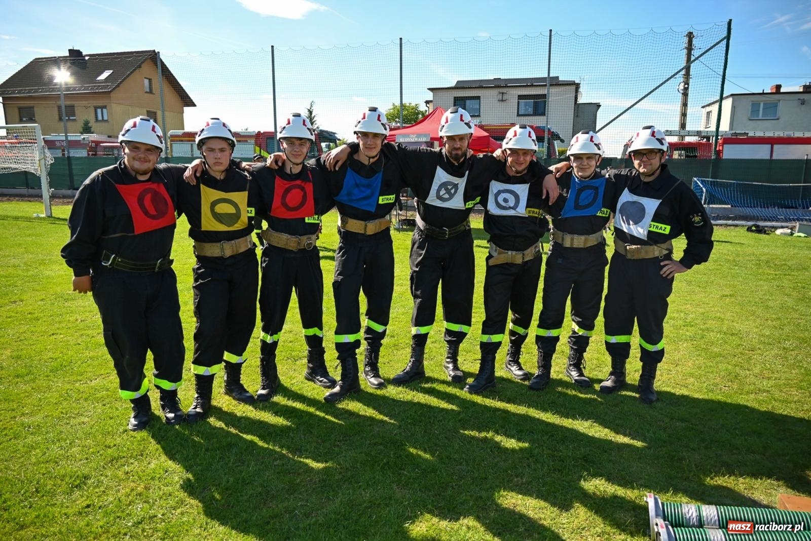 Zdjęcie w galerii na portalu naszraciborz.pl: Cała pula dla Roszkowa. Gminne zawody sportowo-pożarnicze w Krzyżanowicach wiadomości z regionu