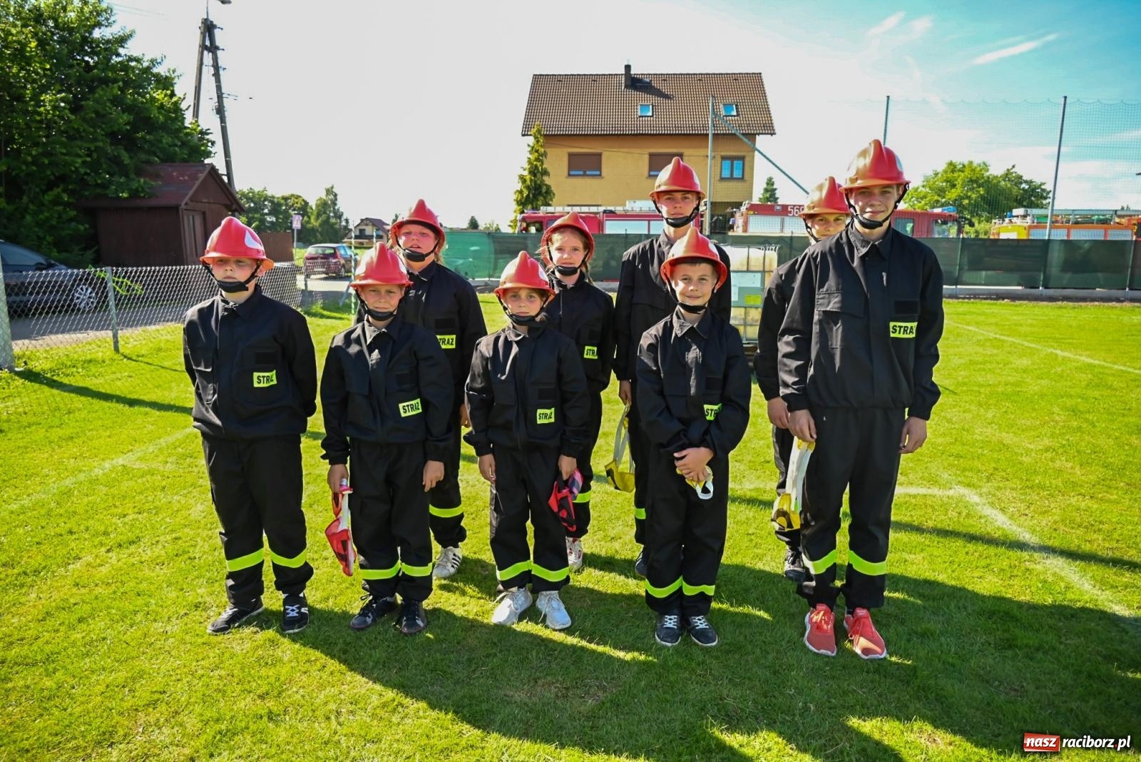 Zdjęcie w galerii na portalu naszraciborz.pl: Cała pula dla Roszkowa. Gminne zawody sportowo-pożarnicze w Krzyżanowicach wiadomości z regionu